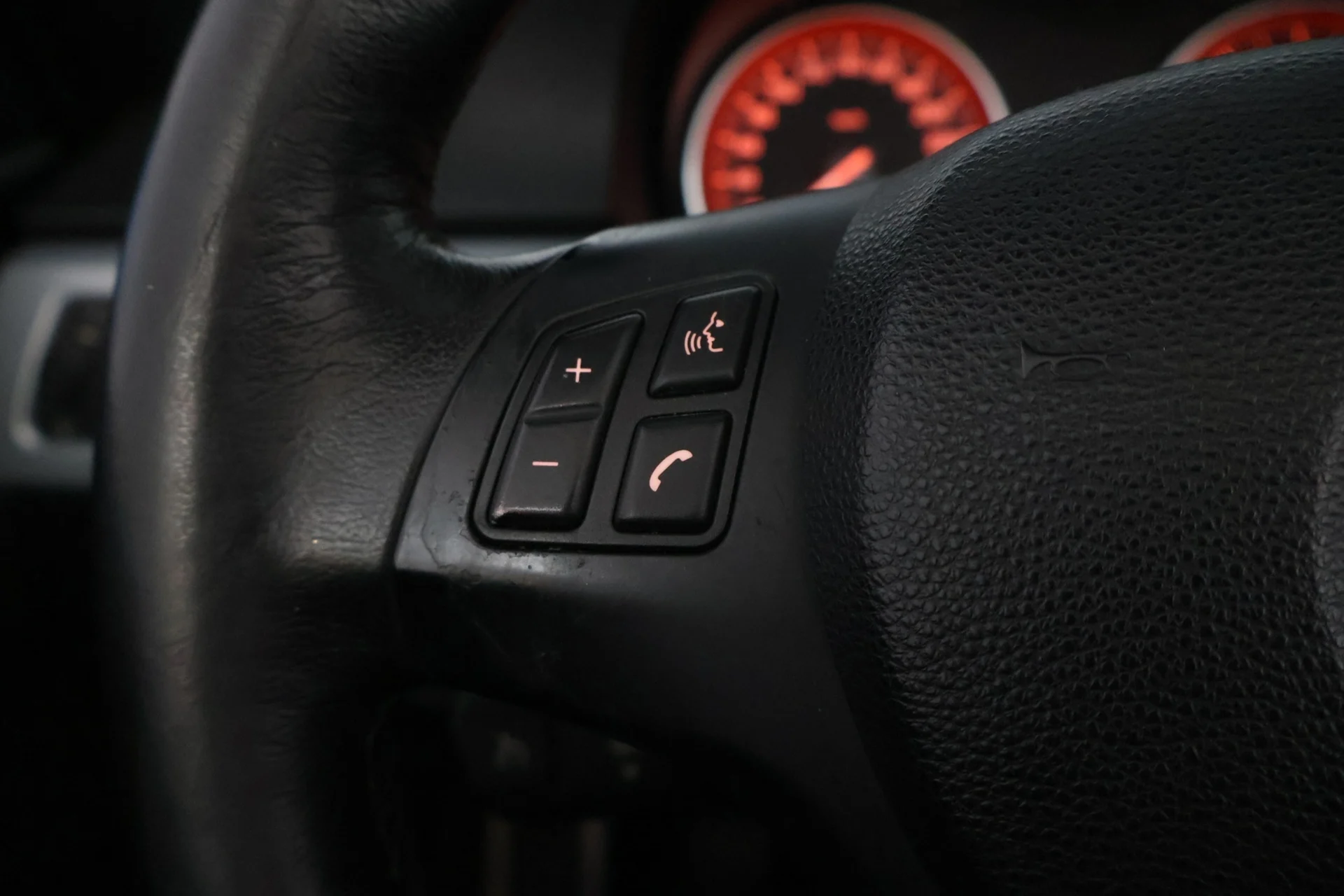 Car Image - 1emrEBFwvZdZPS3SjxkNB5