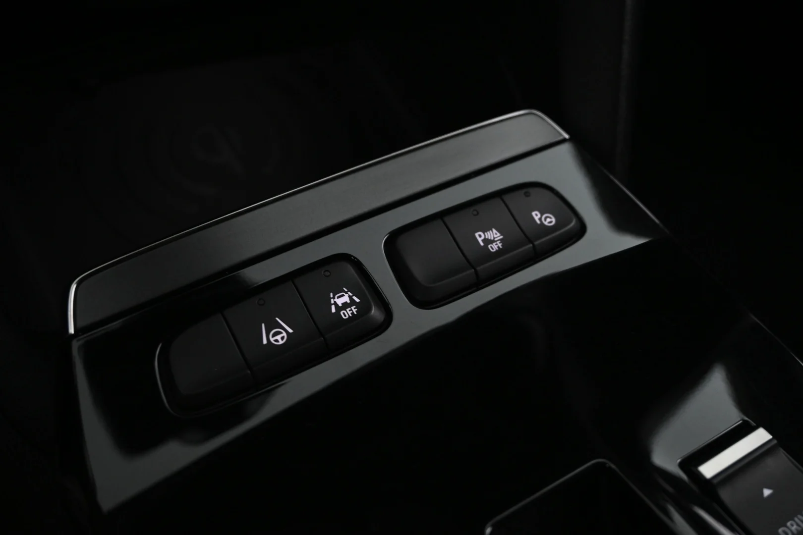 Car Image - MQAMostBLpmD1yynrSyfX