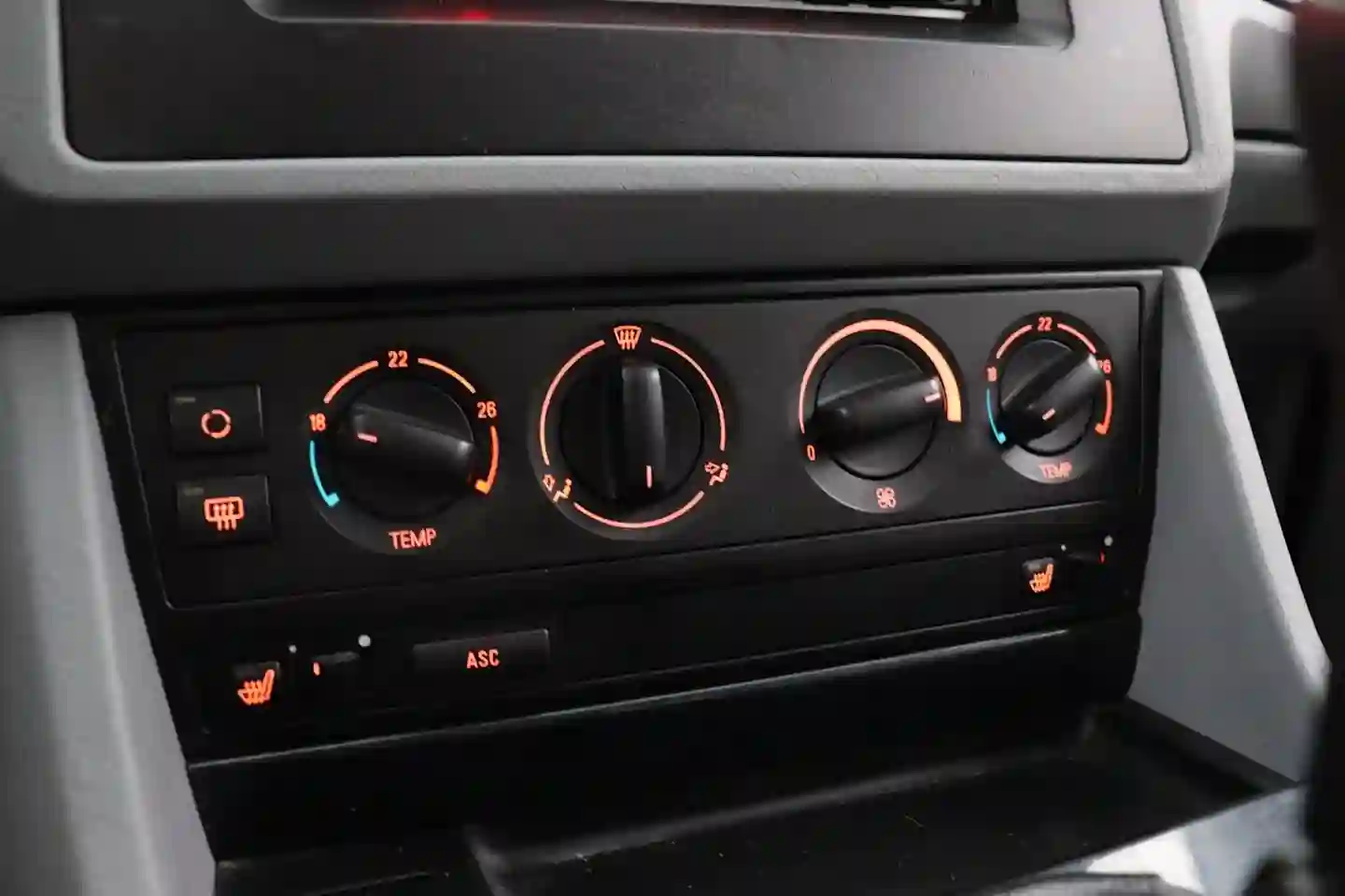 Car Image - 3IKiY7PbxQxpnScLIMlczu