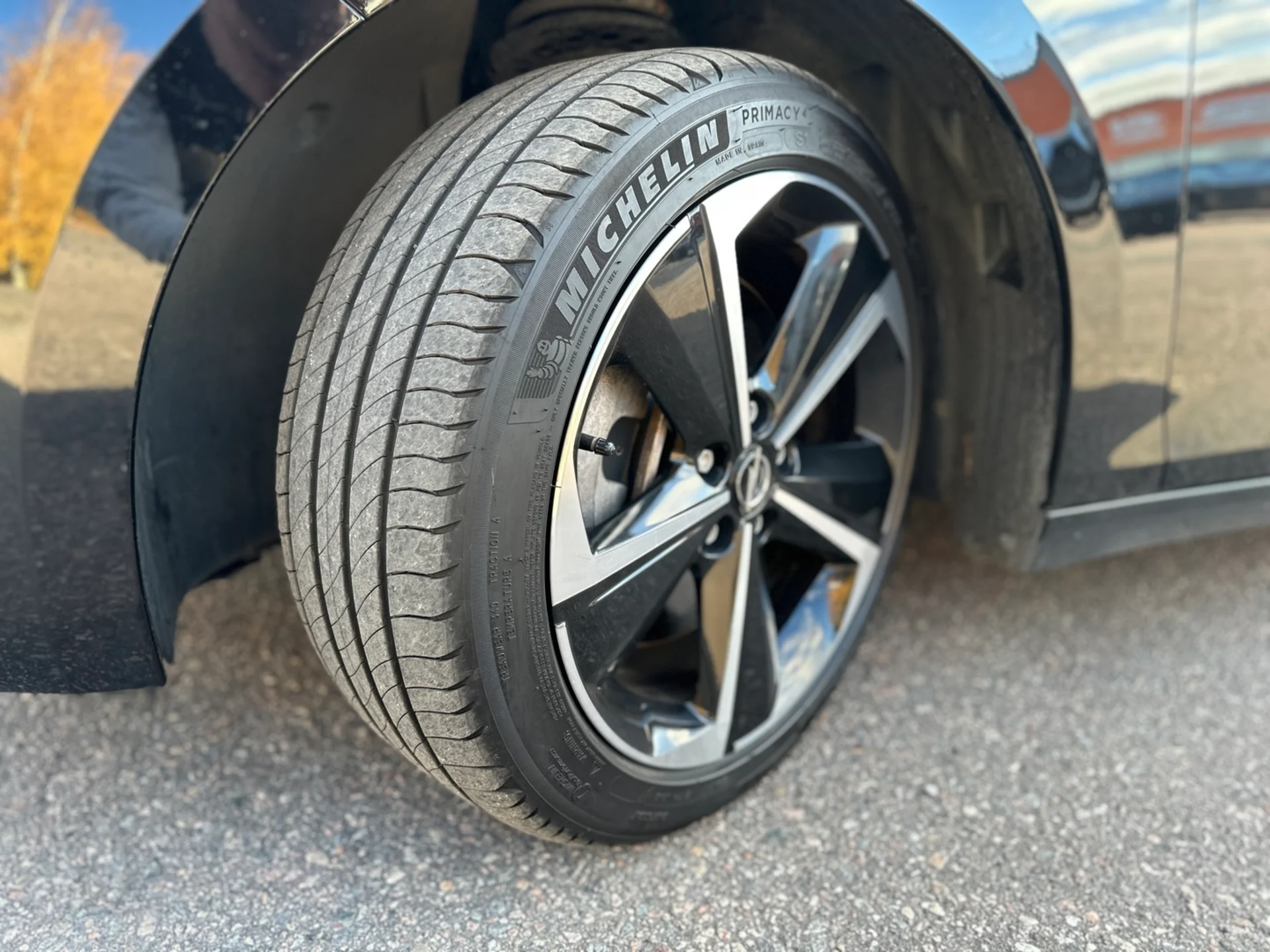 Car Image - 4wXFYbxHfG9iRMS5E3u6wn