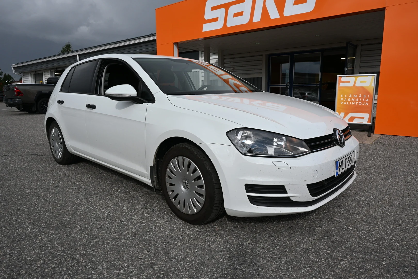 Car Image - 74co1RN9PR15KIiyINxmUz