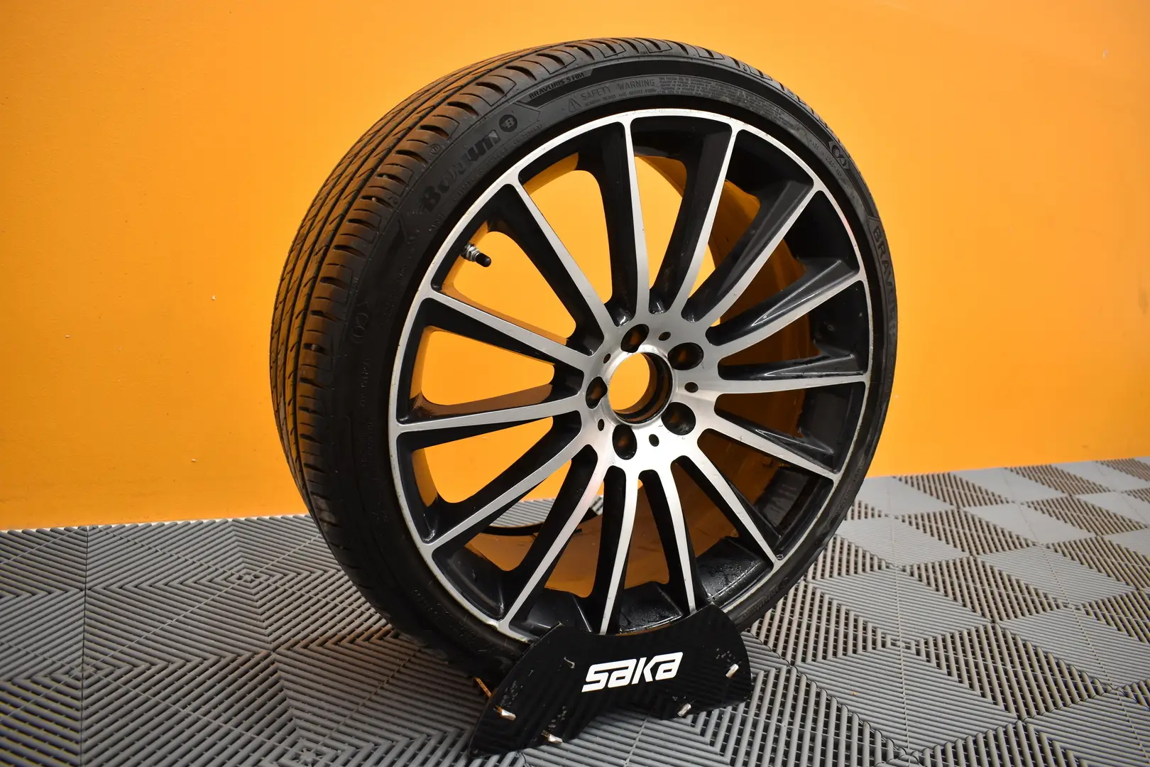 Car Image - 62xN1sEnam9Dis6sfIi0VA