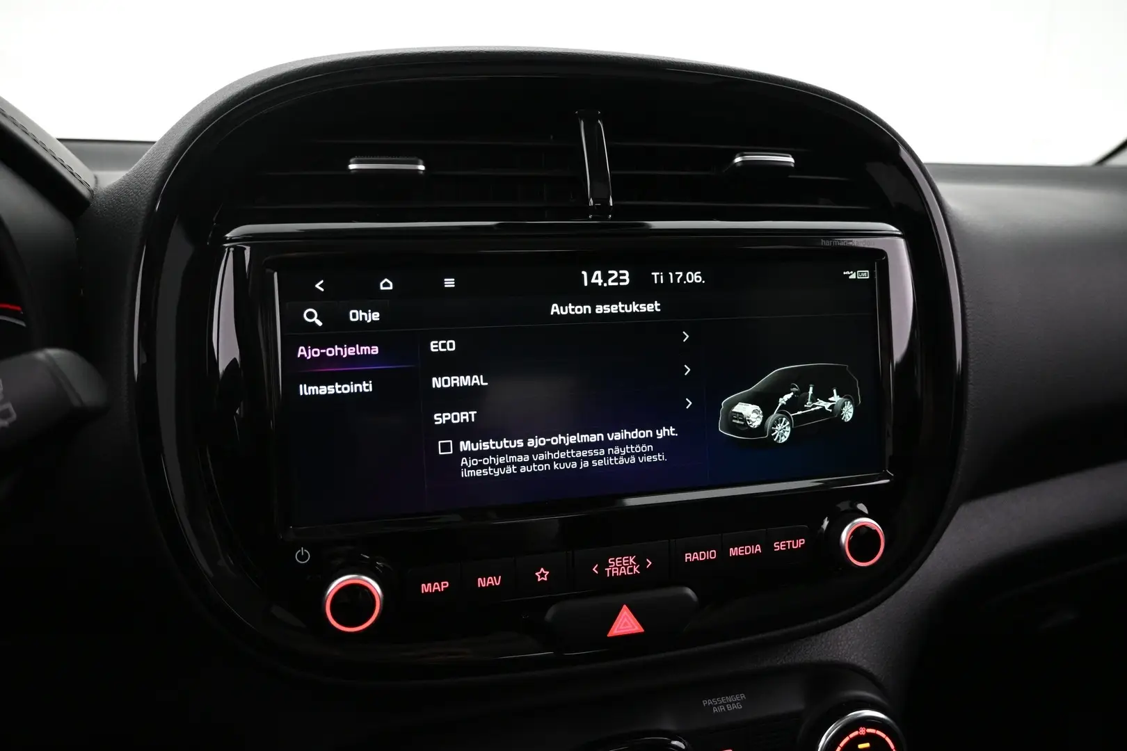 Car Image - 3BnMGAGScN5WFk4l8gI5ON