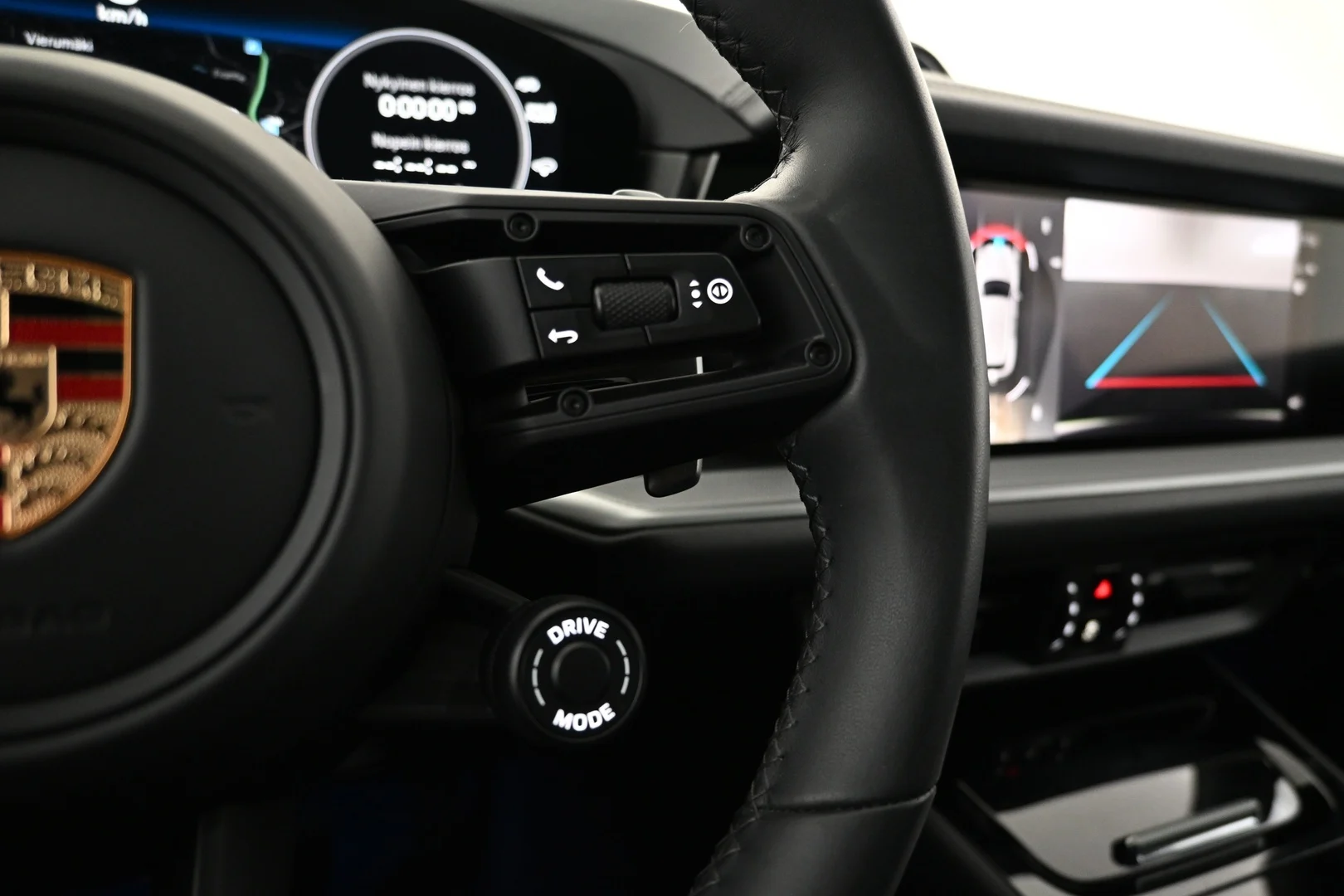 Car Image - 6Qnnb3i8RqVrWucWlTYx9d