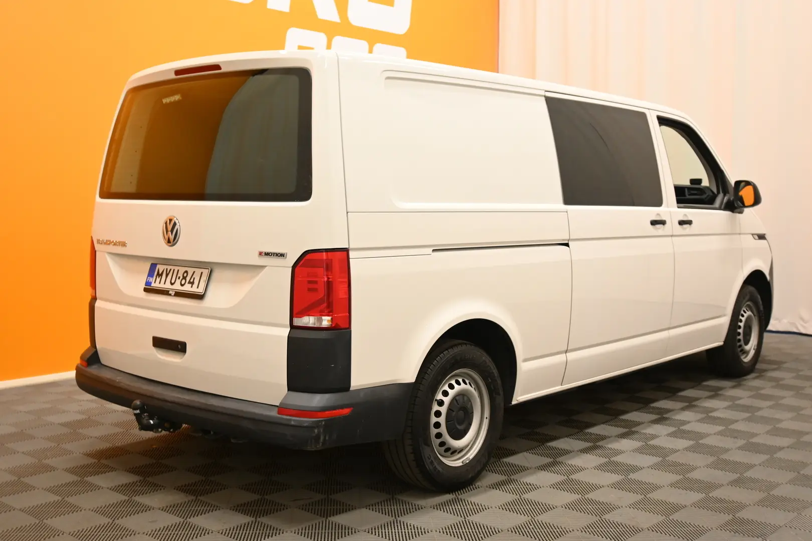 Car Image - 7dnpZ8DwzK8k4fdQISq59Z