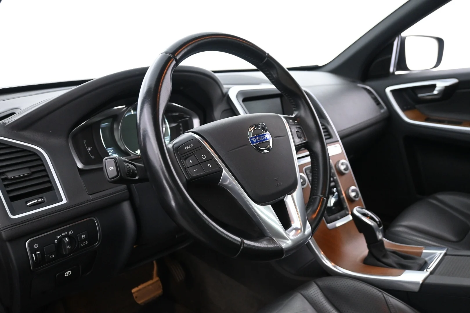 Car Image - 75deAOZ9KVCqSAX2KCSW5L