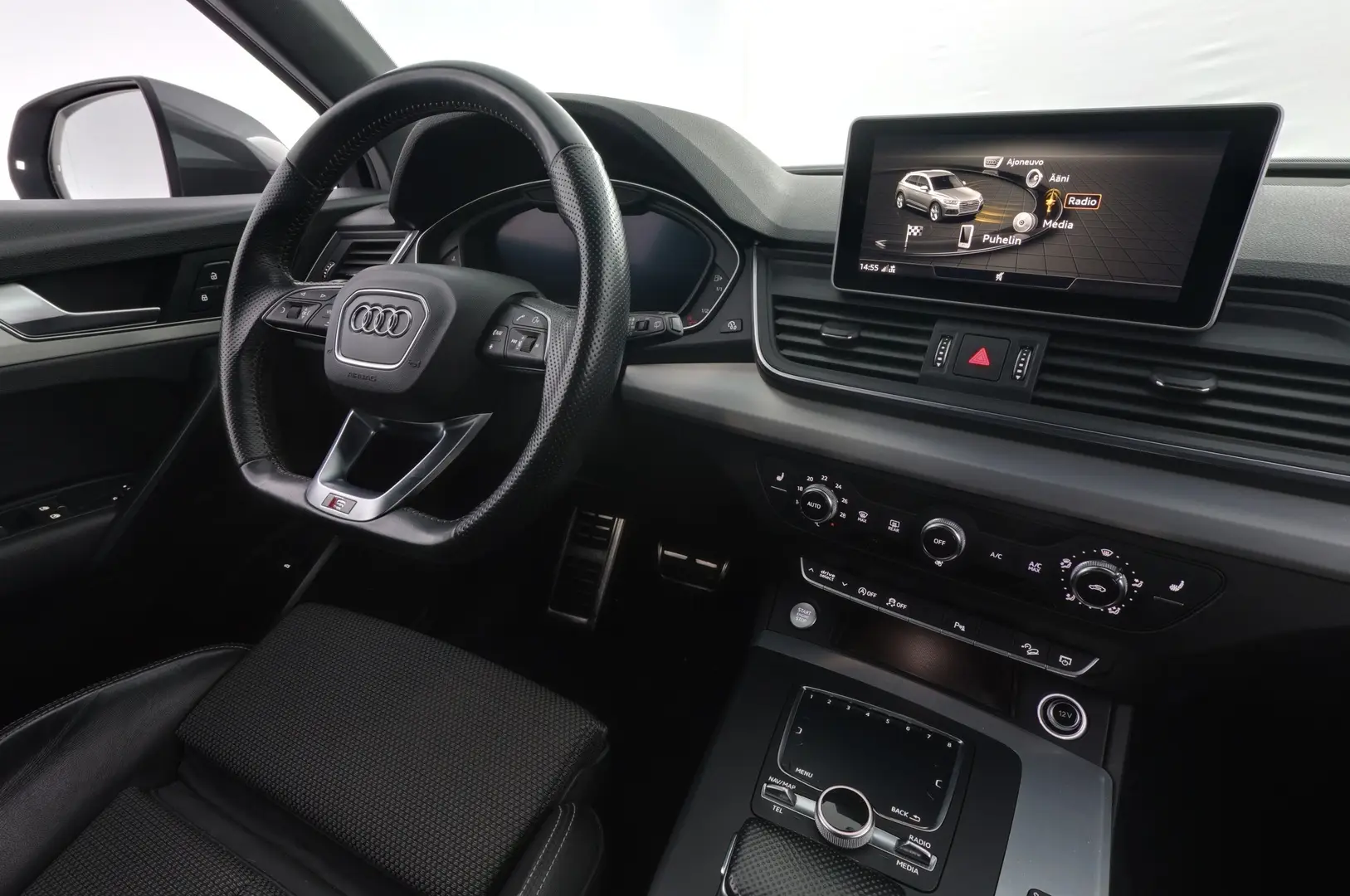 Car Image - 7vWHbXdY8XysvQHYSHb9uy