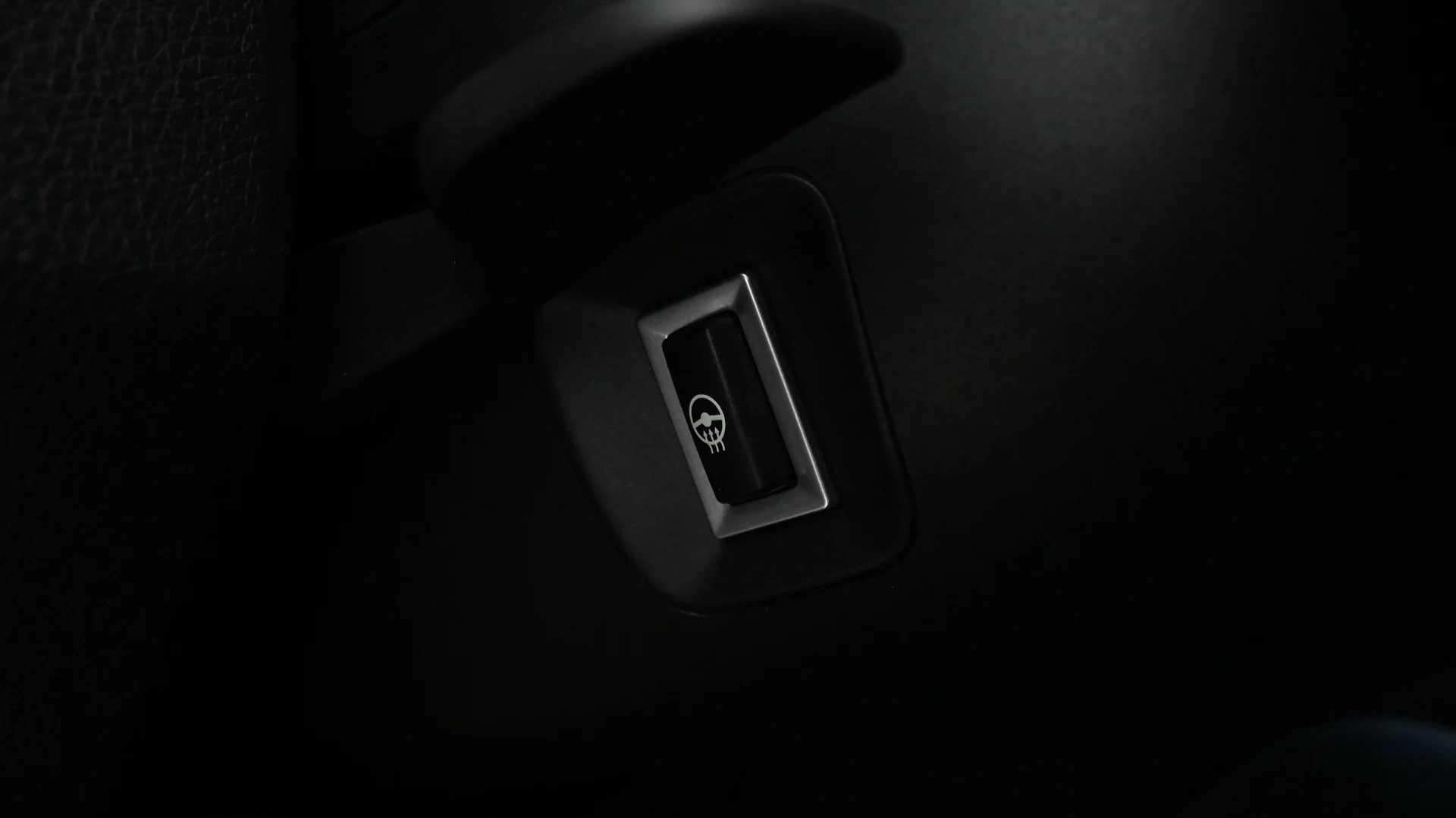 Car Image - 3SVPcXWaVLlm5ZdmaiCDaG