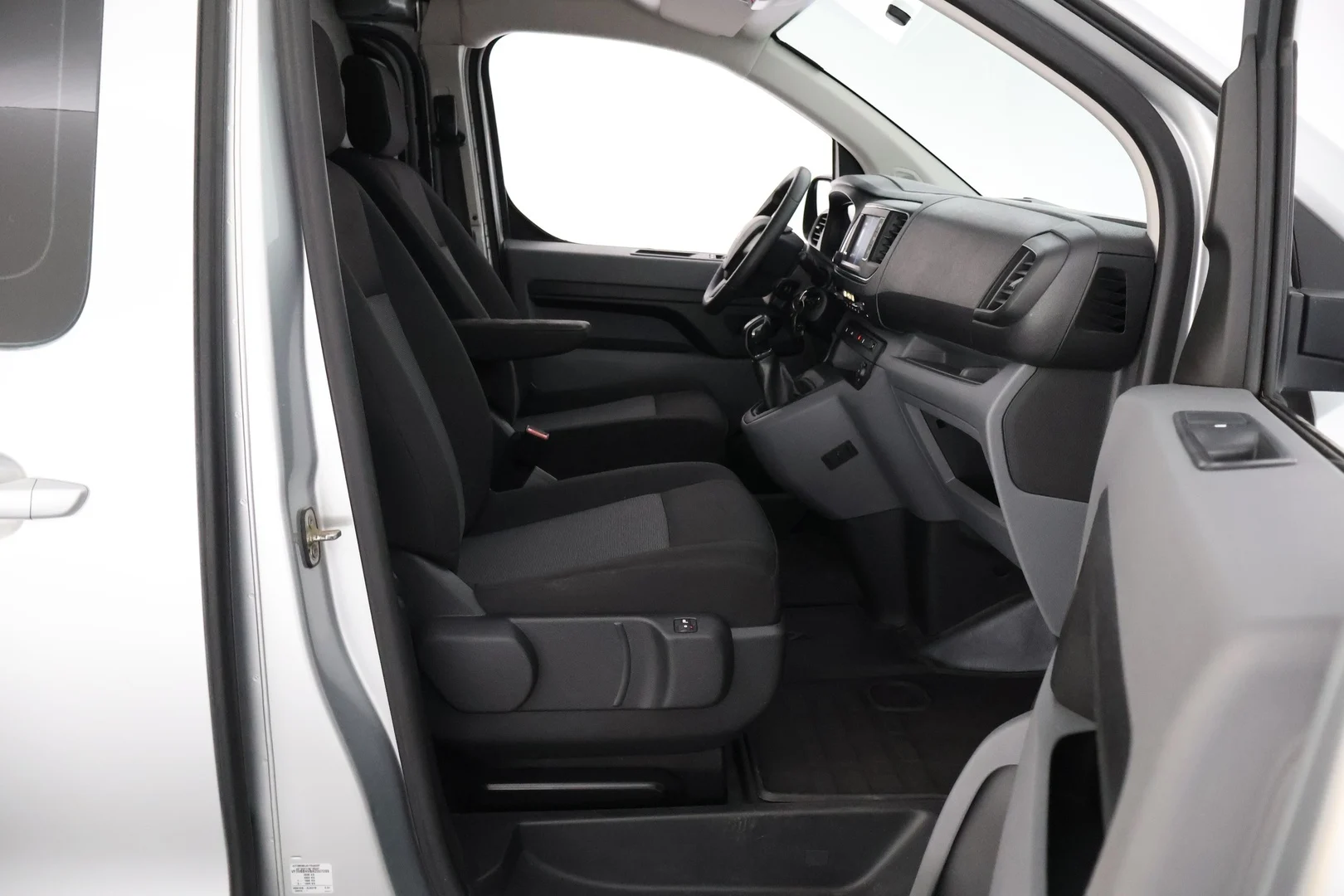 Car Image - 6gx7Bd03c8TBXD7W5N8Zib