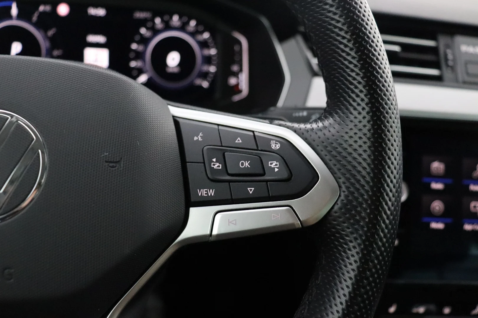 Car Image - 2JPth3mWRXEnrr40Q0z2rk