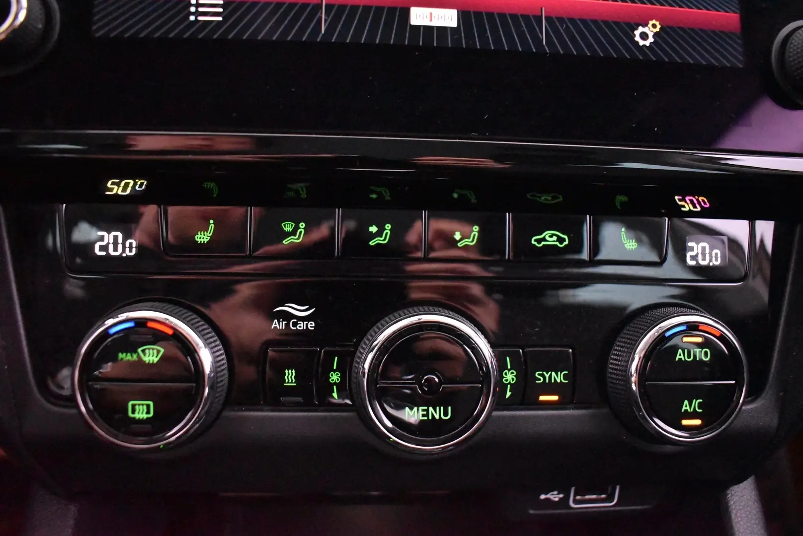 Car Image - 1ll8sL7zBdllNXtlfvDOSF