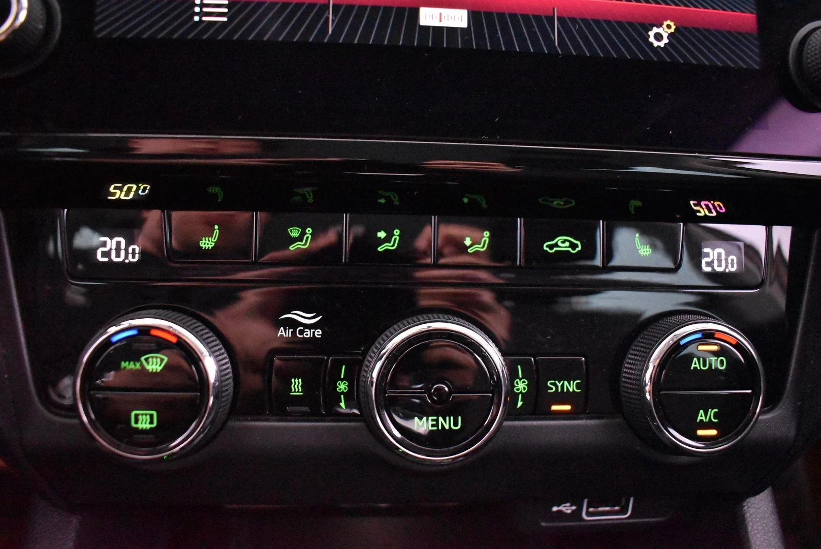 Car Image - 1ll8sL7zBdllNXtlfvDOSF