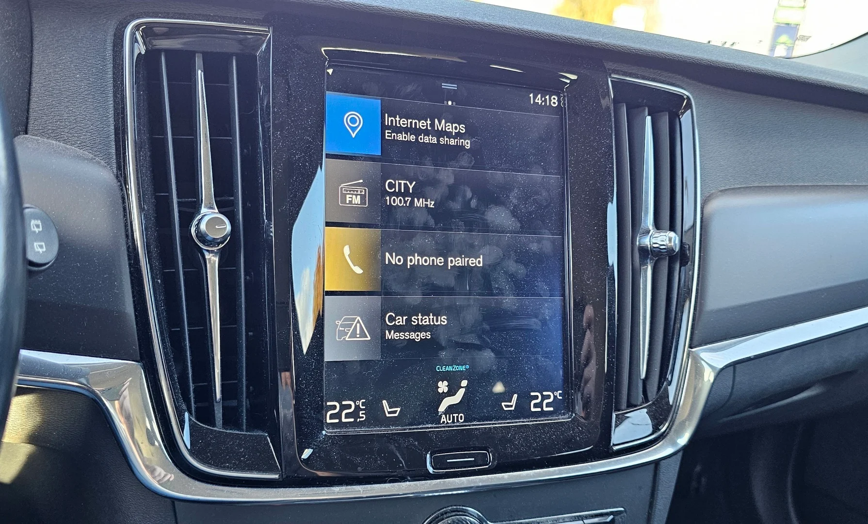 Car Image - 458ec2cBQikQRwIaNqQ32M