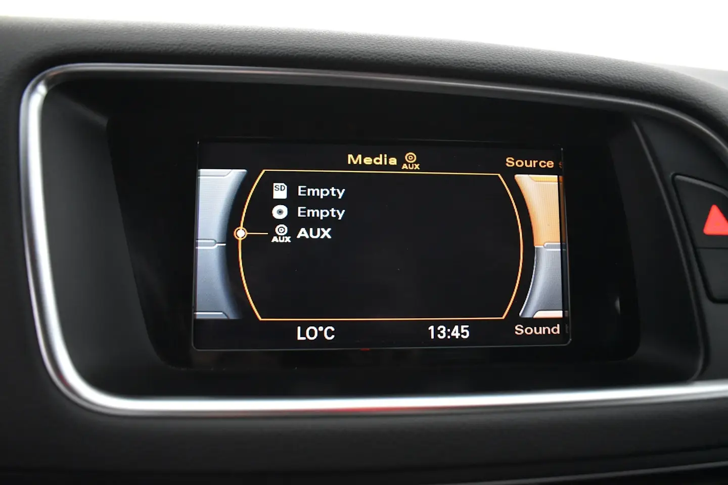 Car Image - 5XSpMe8BehMms6xCPiYOLj