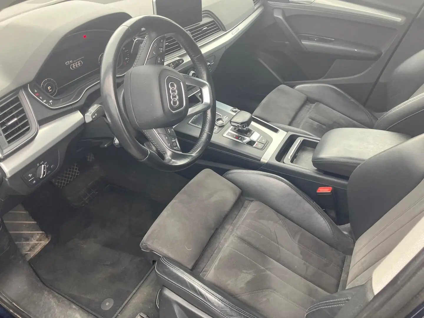 Car Image - 3JCMHVszDDF3SZ86odksyE