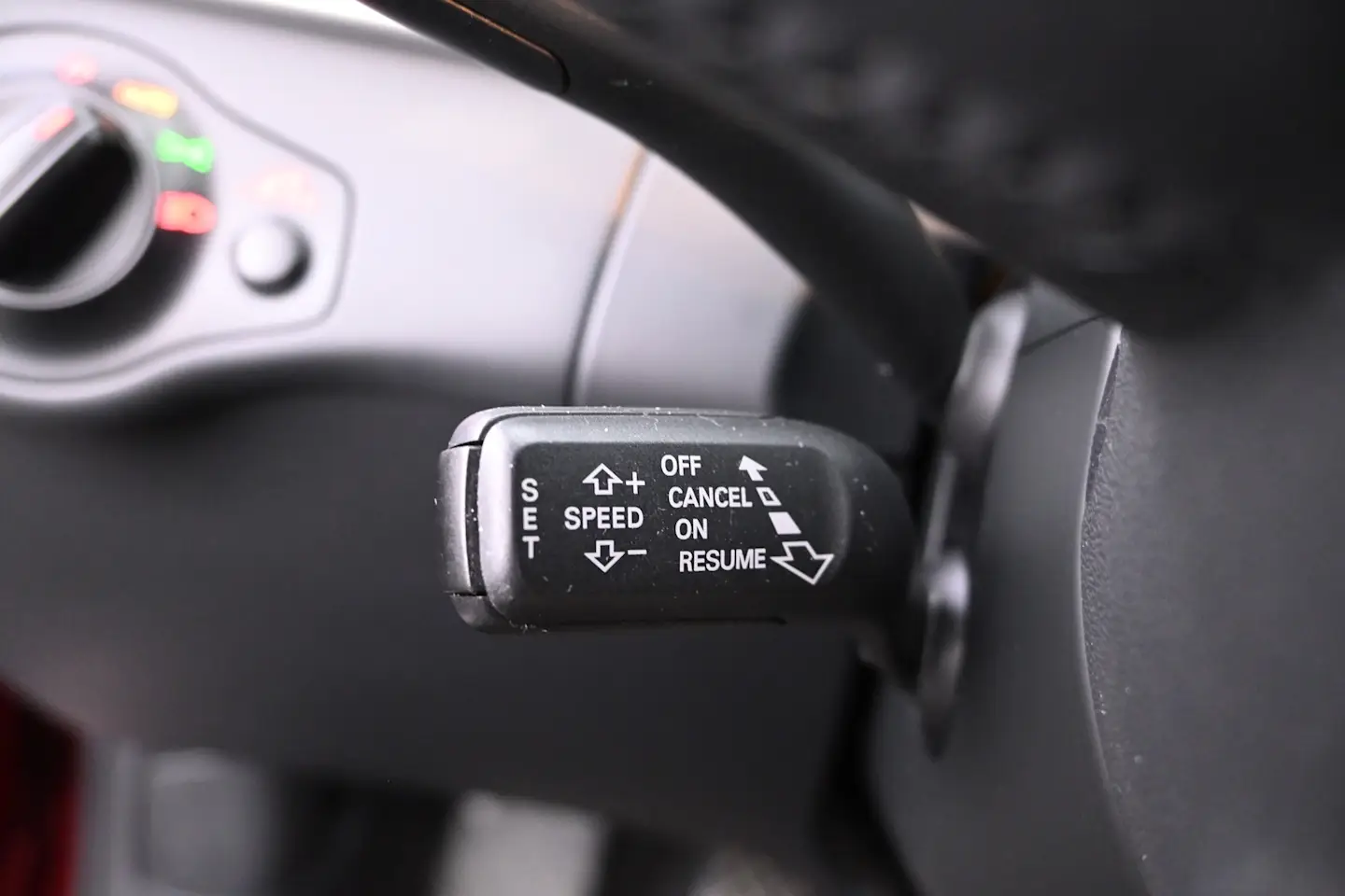 Car Image - 7ATfijNbJRFlU8J0Os5QL8