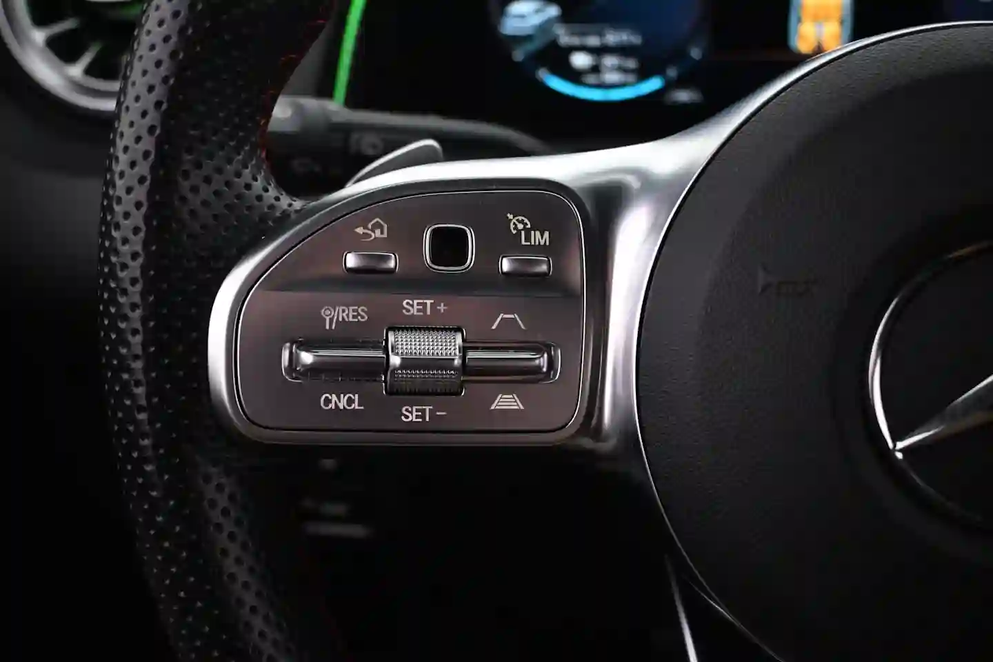 Car Image - 7njeizazefgtExYpS2hdyC