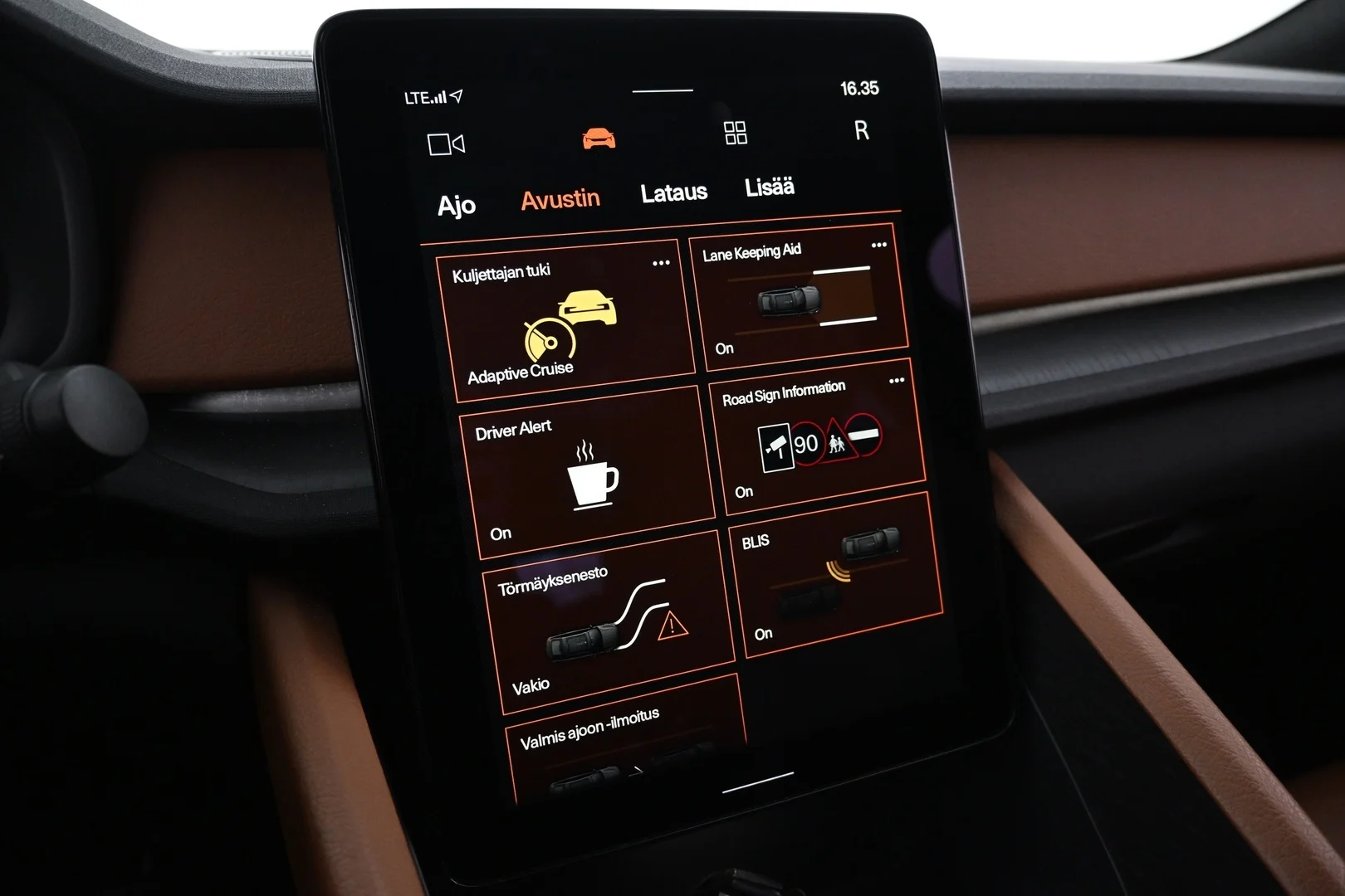 Car Image - 4HduEv3ukAXww3Qkd2JaaC