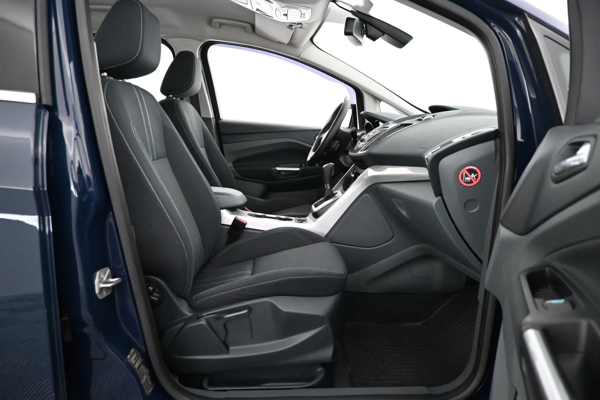 Car Image - 6MSVcH9kDRDtlU67wmY8Cv