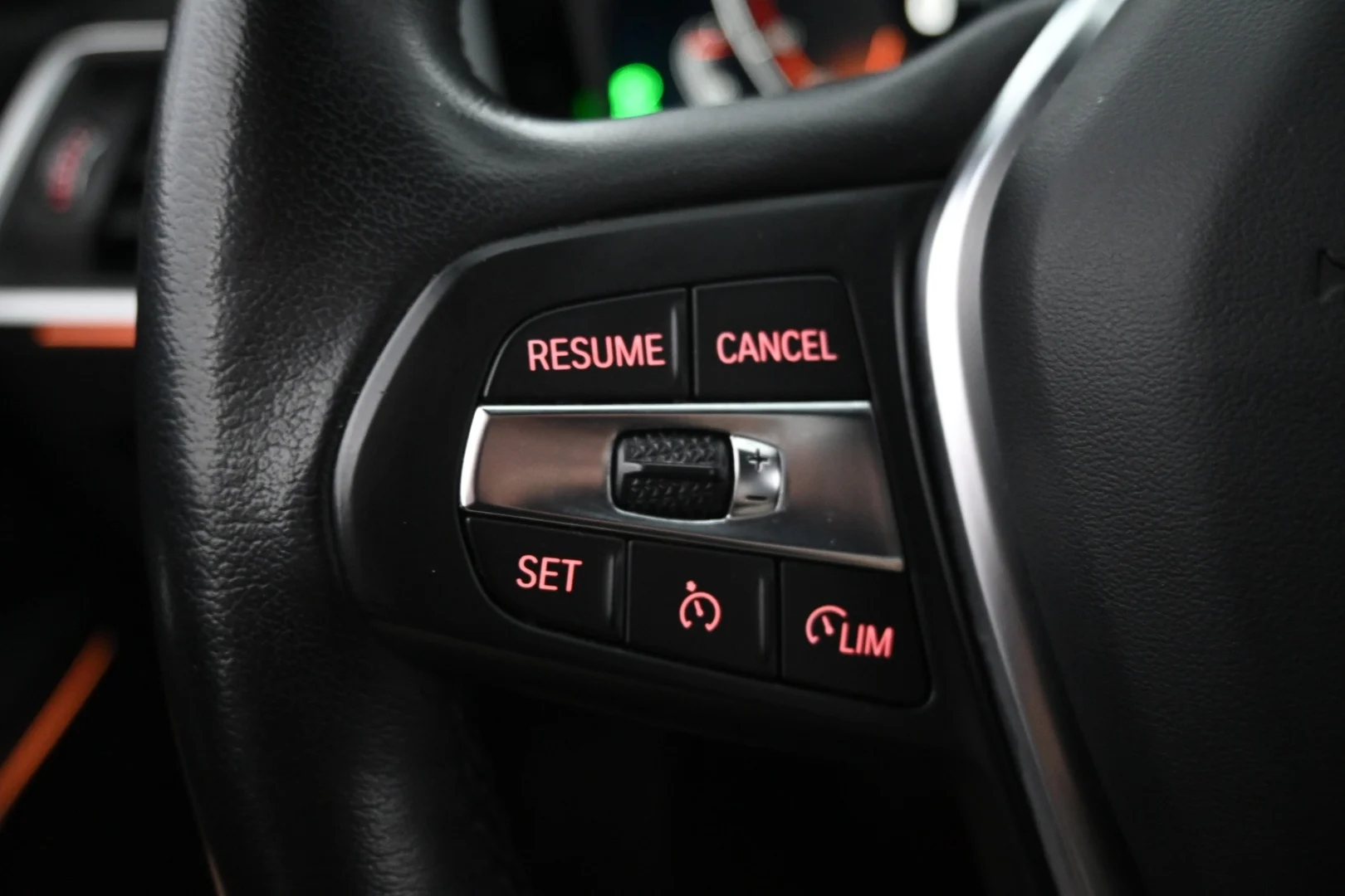 Car Image - 4L10yDXdpDODNn39eKYLkq
