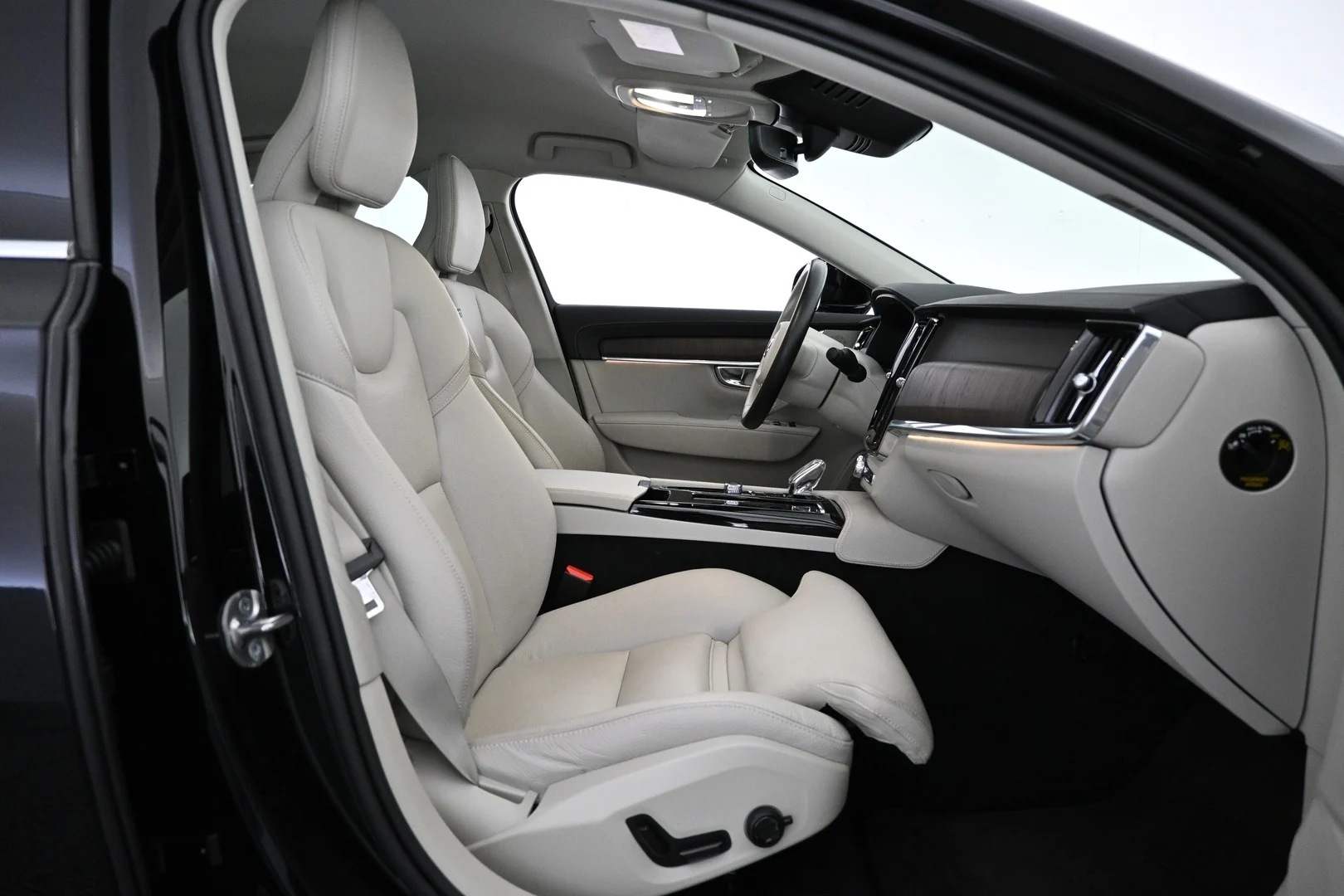 Car Image - 4UJO5aU2cnQ8w7dRmQN6ze