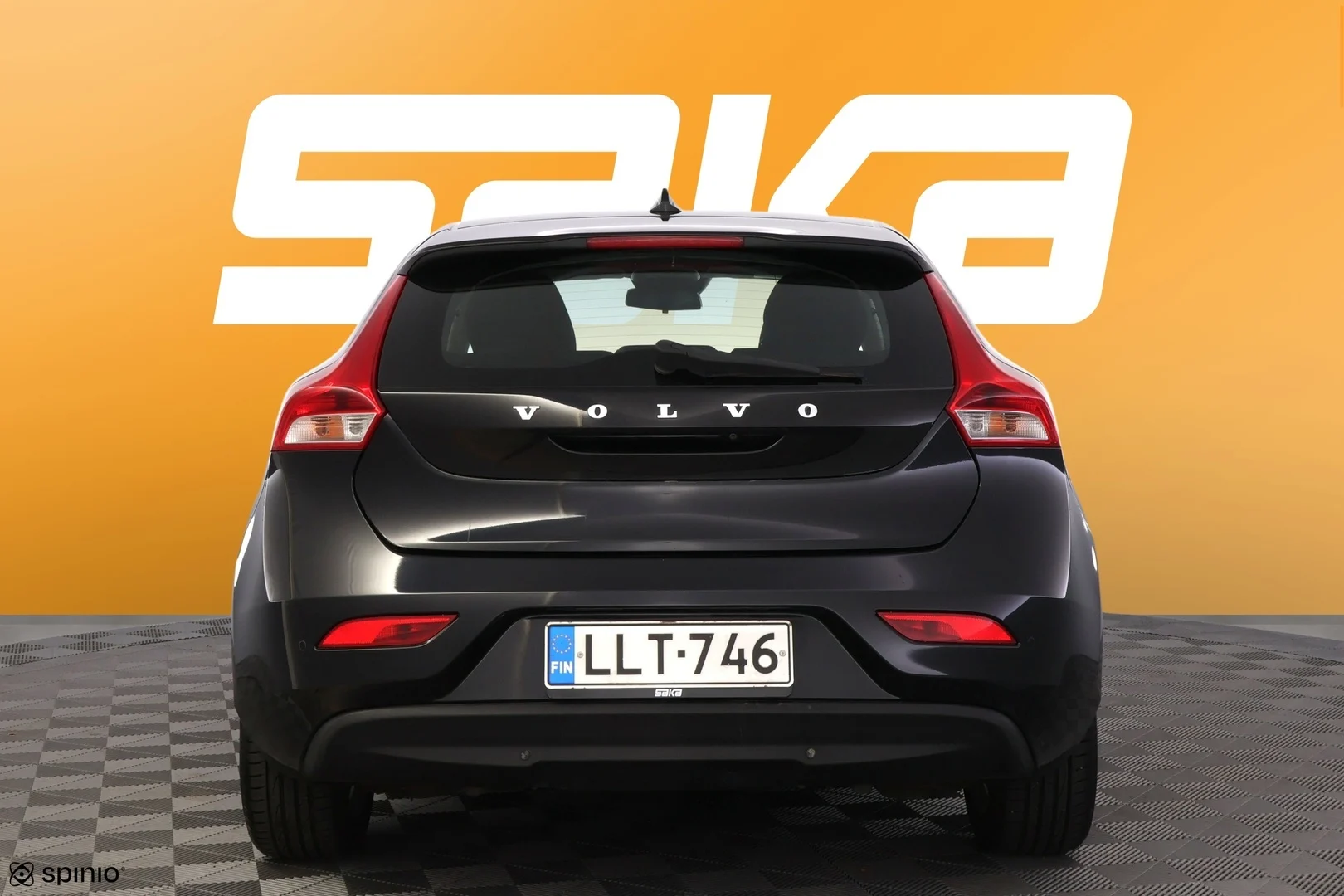 Car Image - 2RhRX8fcorvE8tGZ6p9d6b