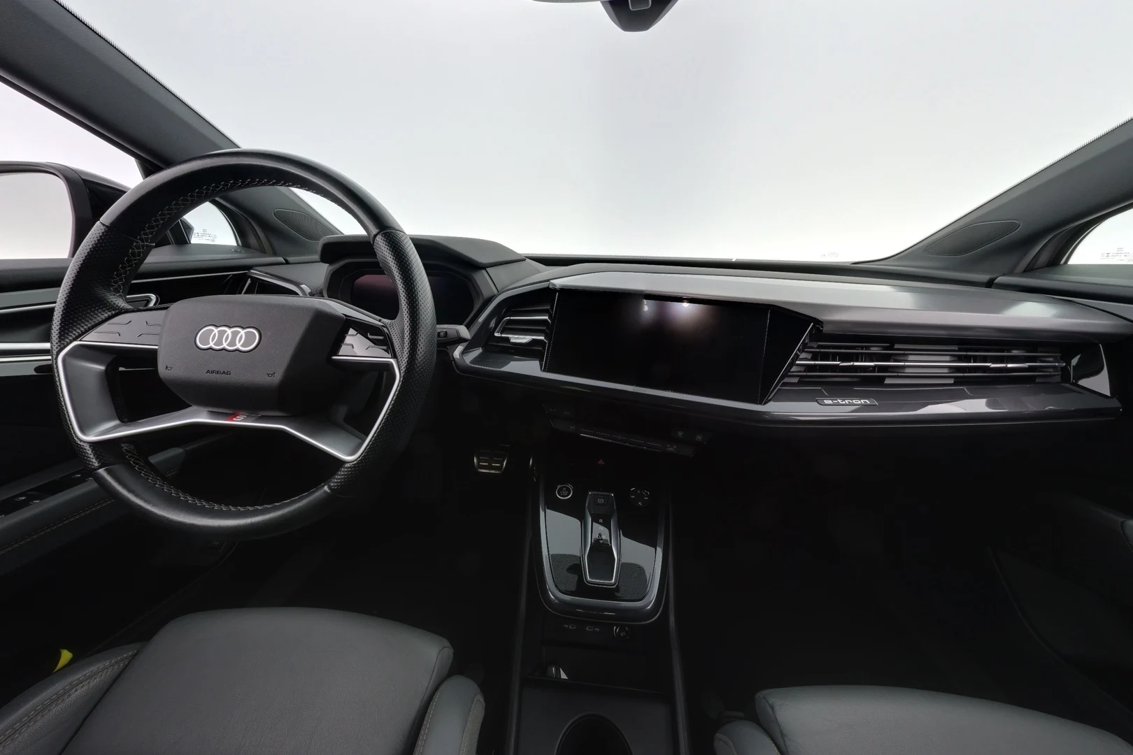 Car Image - 2XYwLy6vQHlbh5JPHyaBIx