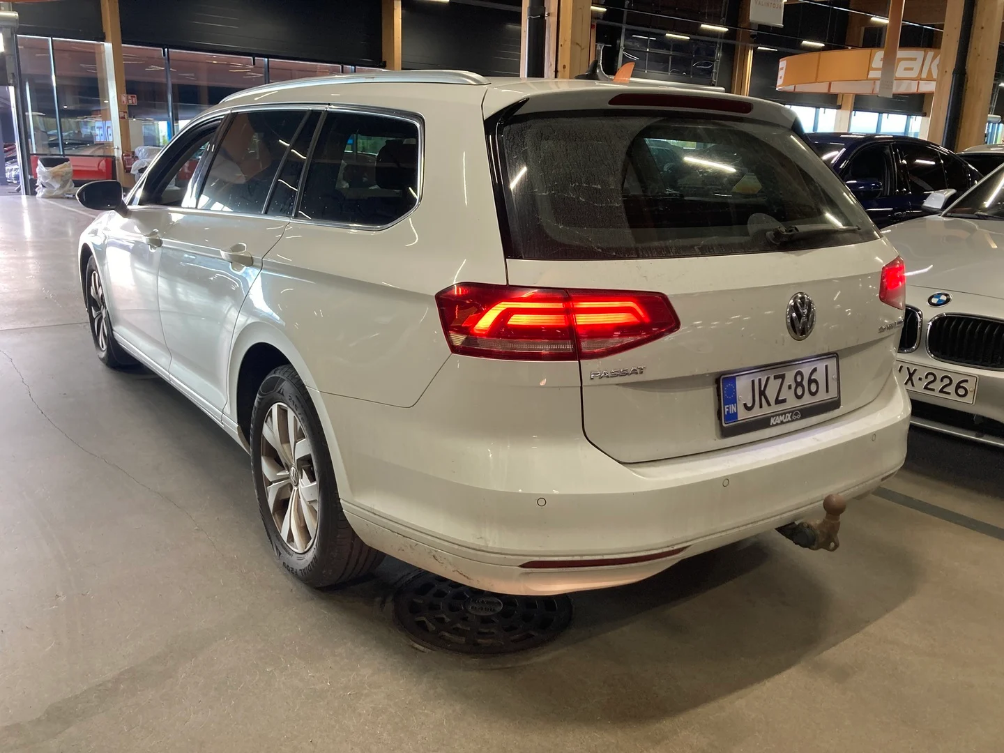 Car Image - AaAvzJuqQ8OdGzgqmPPwj