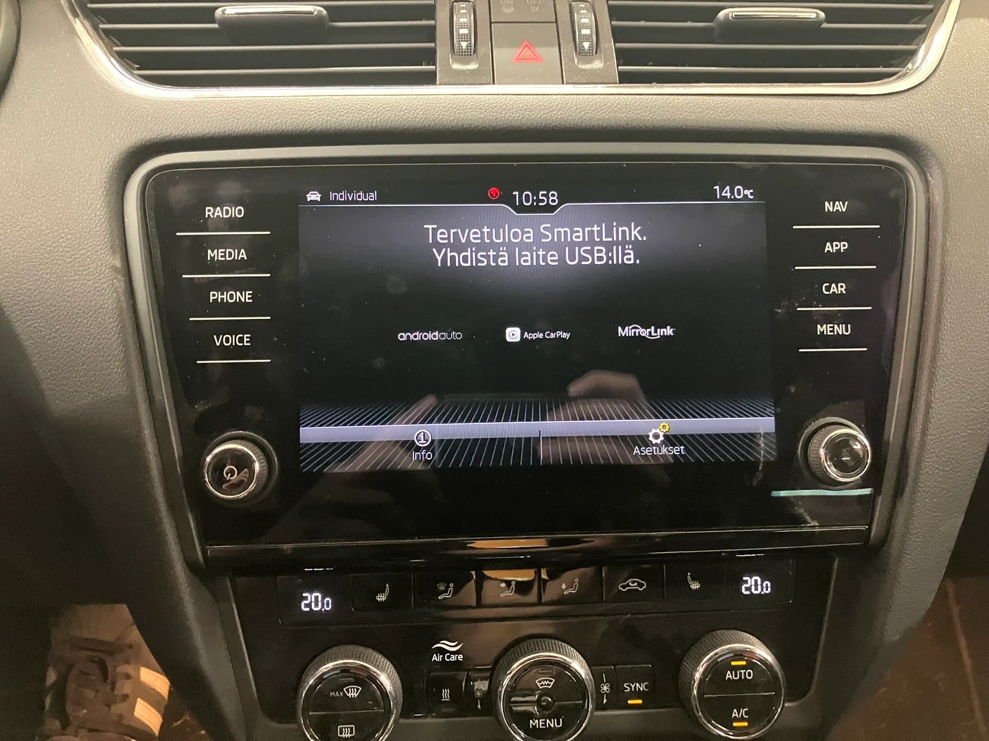 Car Image - 3MqdrCzBAIqpo7xFUzfbzZ