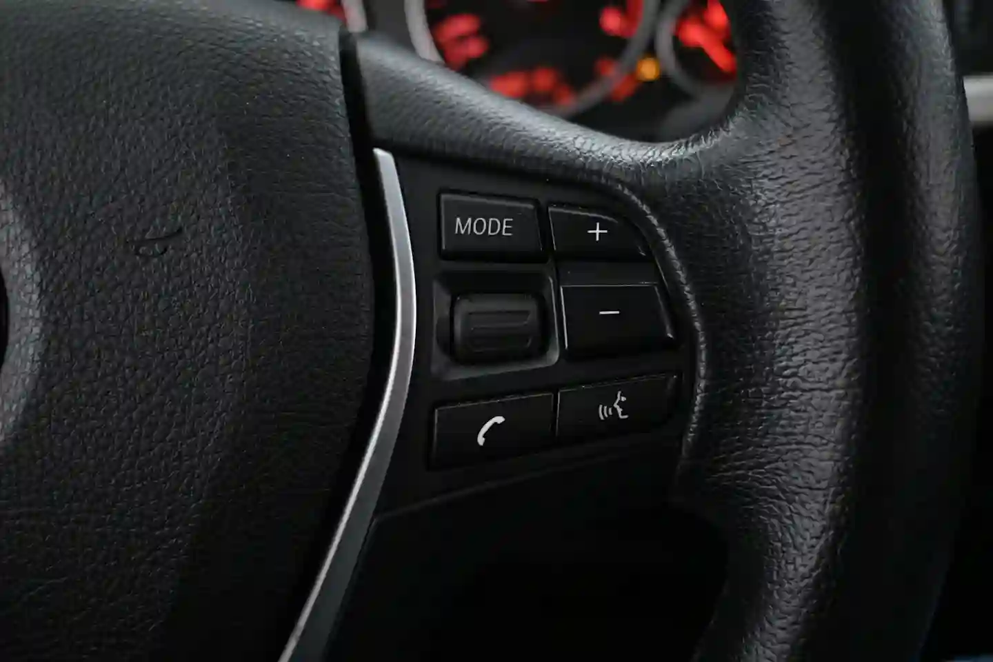 Car Image - 7d59V1HETtWfviYGIotkc2