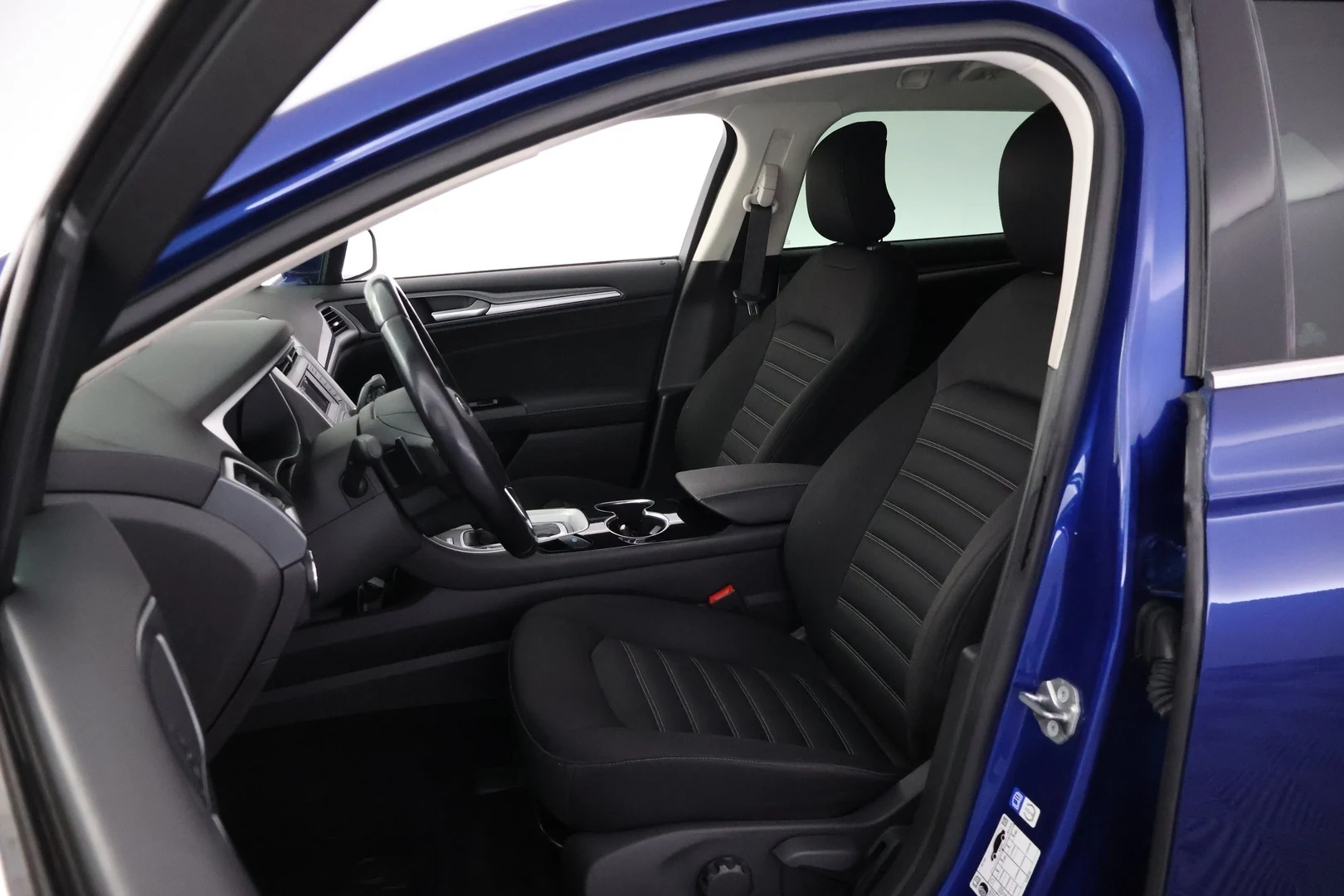 Car Image - 4ev4AzqfqHhWj8tVyoATfE