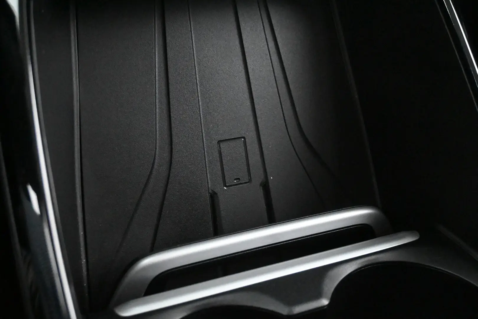 Car Image - 7bk4oTvp6eH3MgJbiqWiLa