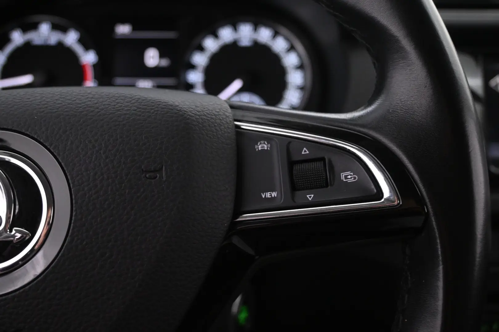Car Image - 1HLuRVWYjBVb0U5lgCuk3x