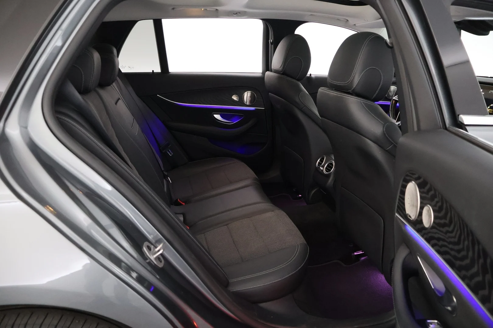 Car Image - 4SA7YsfF8f6We8WAcEsILE