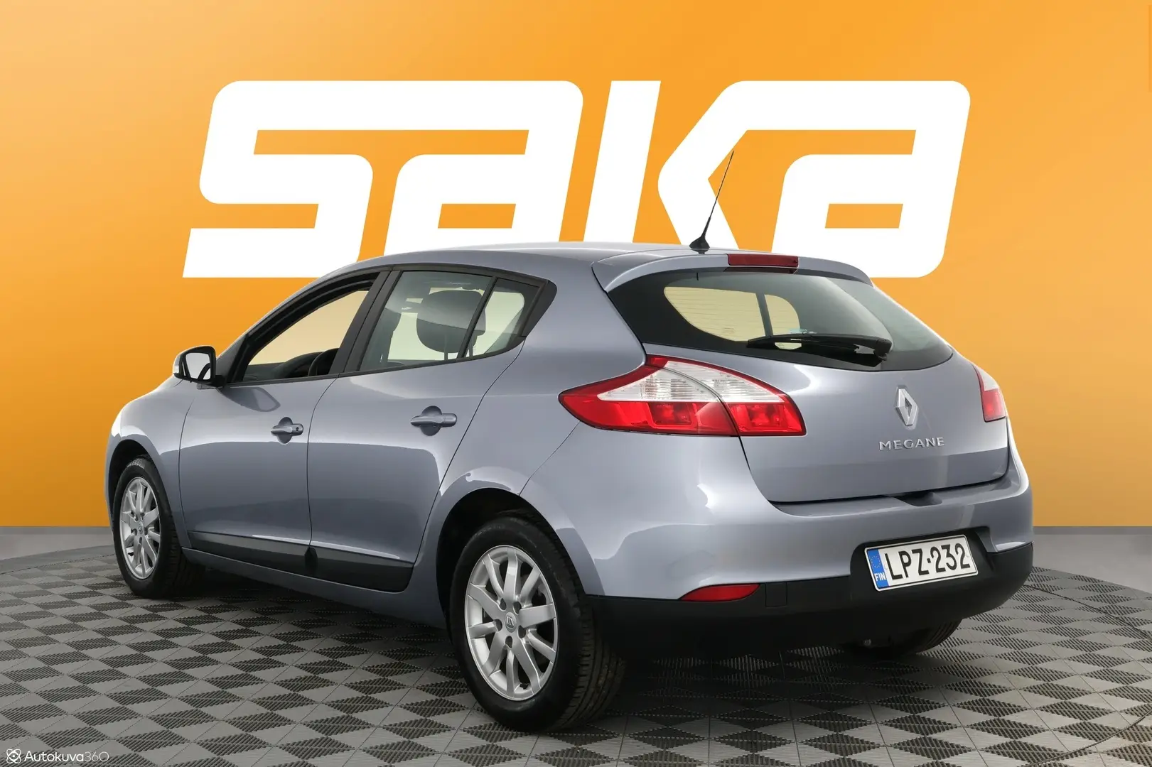 Car Image - 6eMO79EQQ9EOrKfZRTyrrT