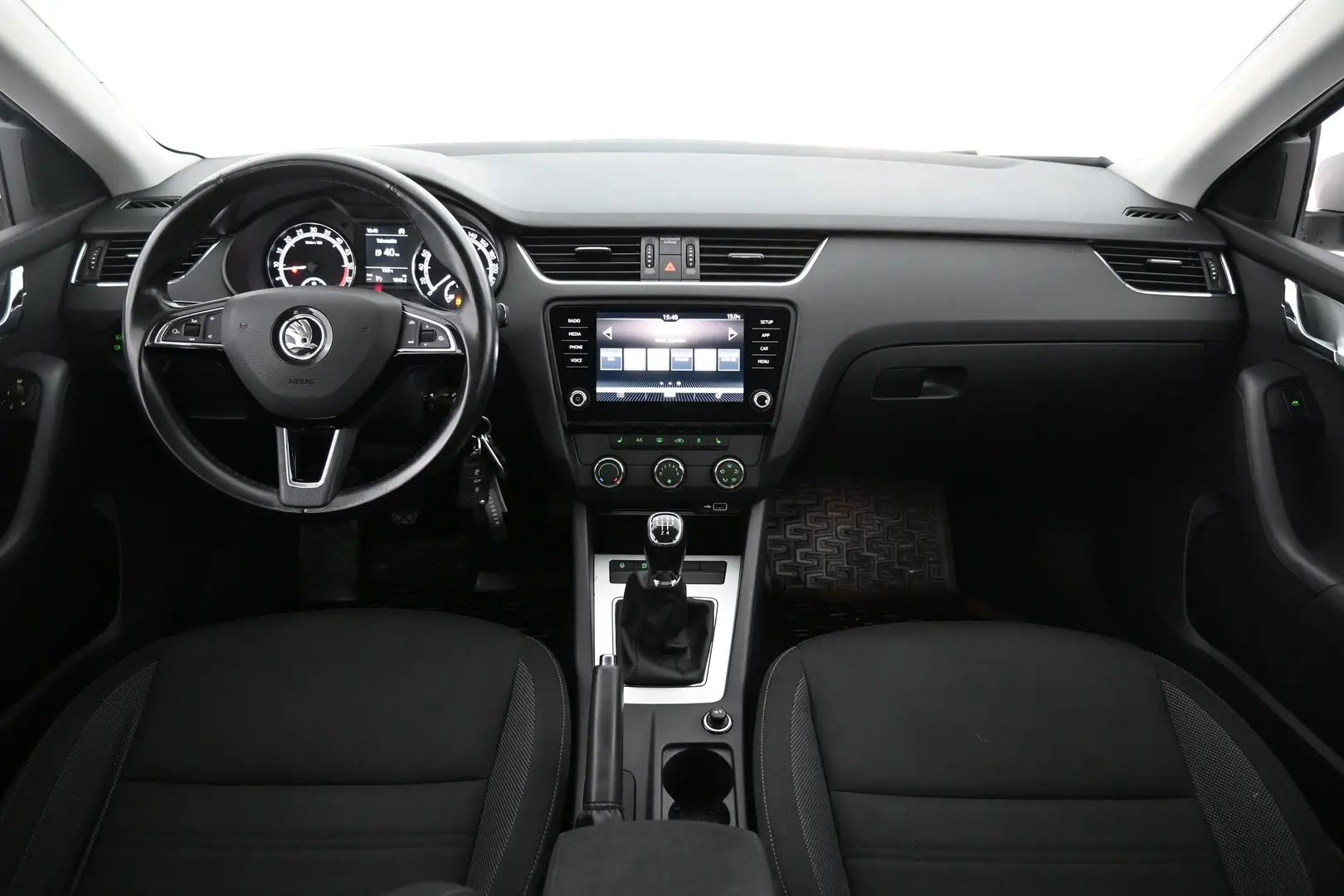Car Image - 5UxozruUhcRIn5c3jeUMLm