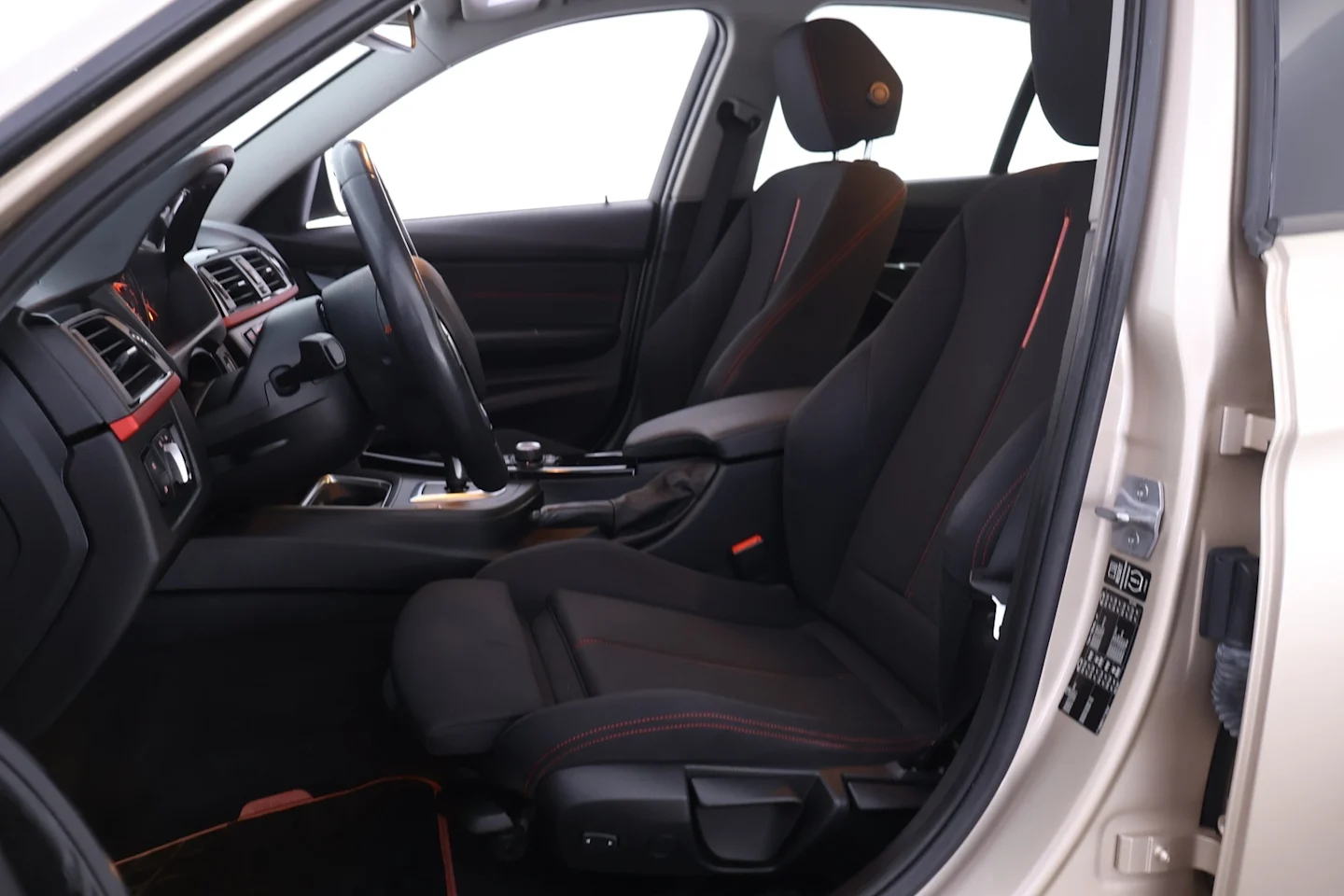 Car Image - 4ySoyAhNxrDNuieAOj5I68