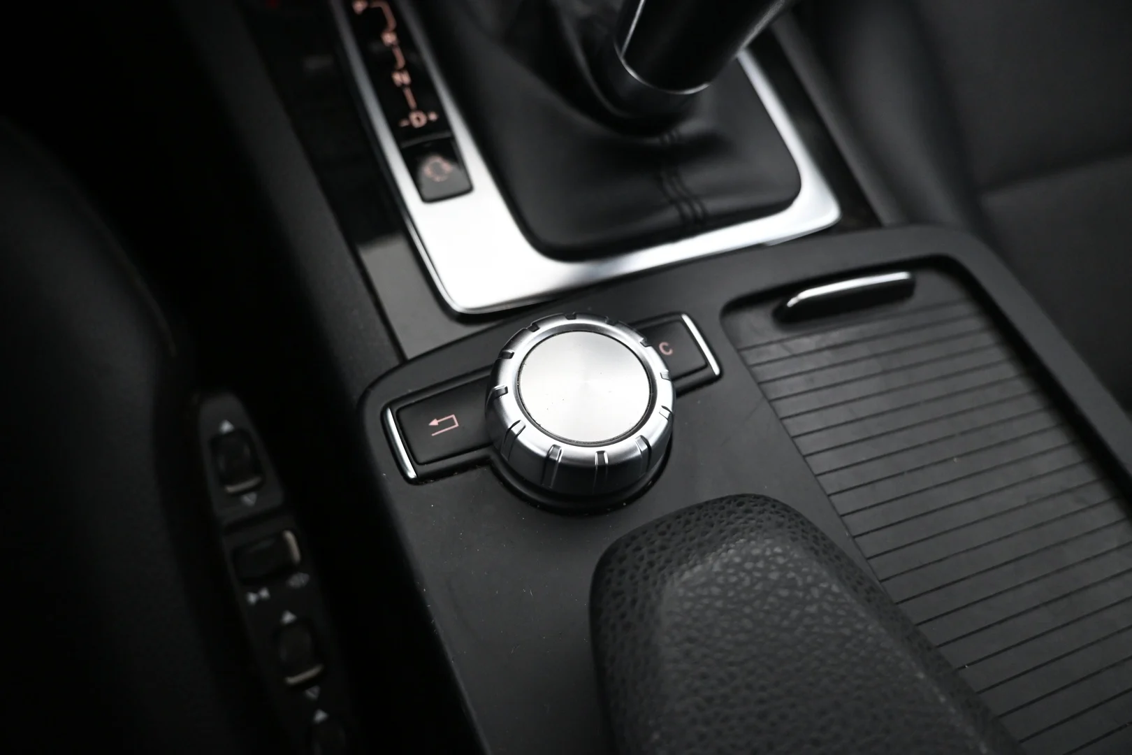 Car Image - 3f1SYfejAbcVJVKIAu1abs