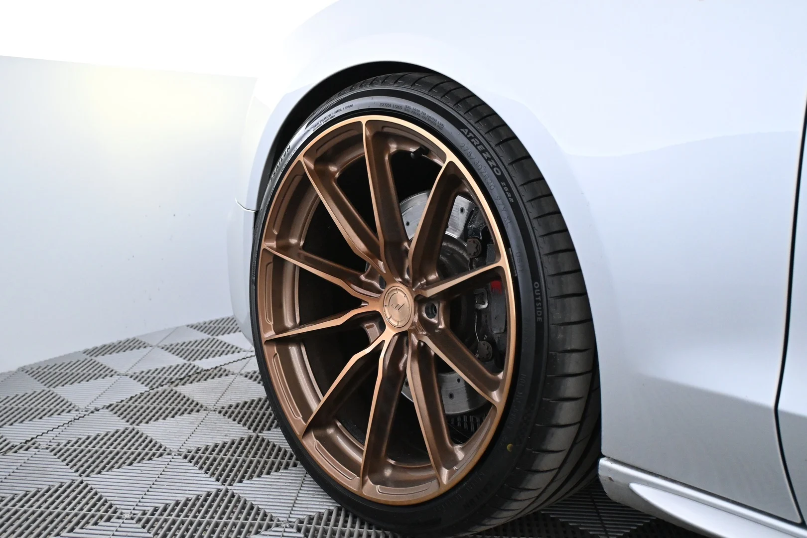 Car Image - 2Iix5JqlSdYvA1jj4GKJvF