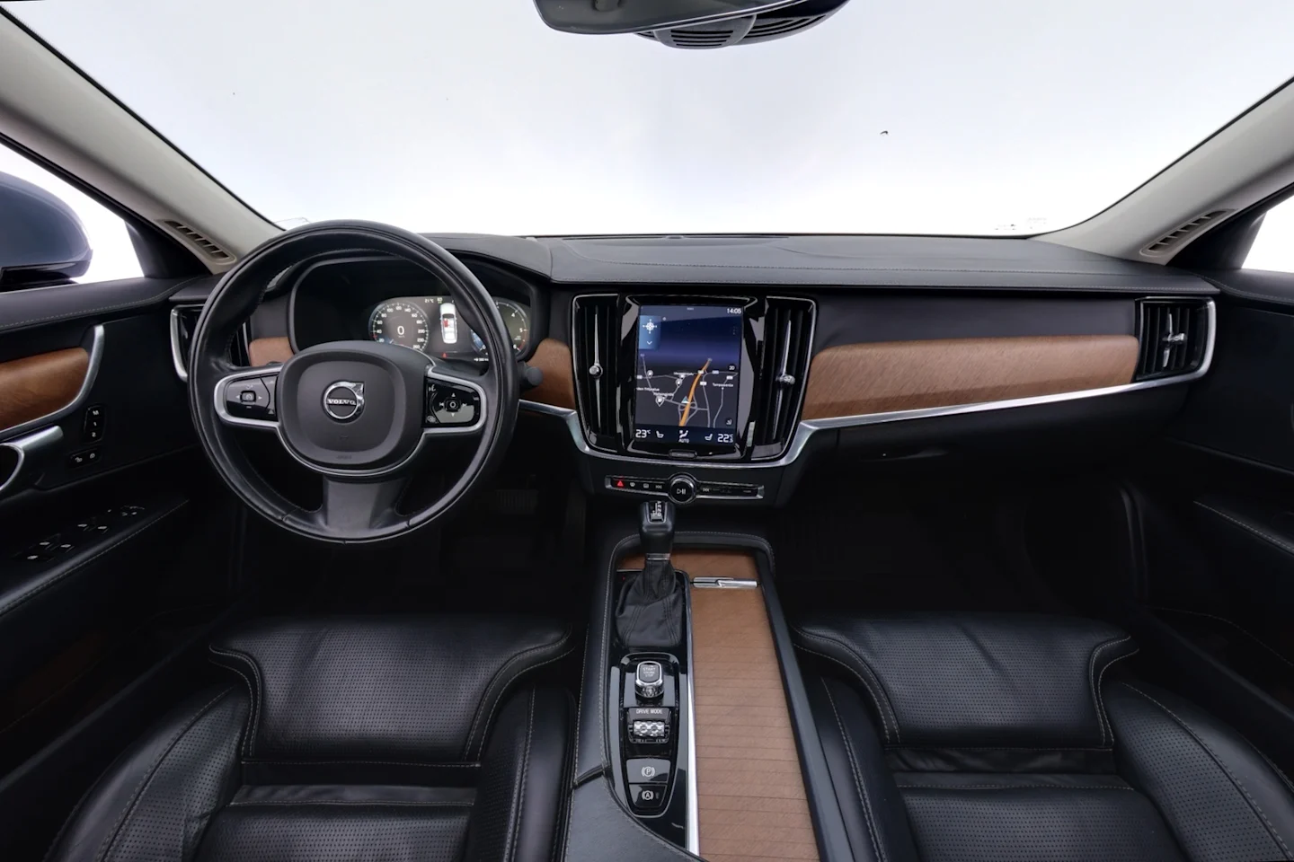 Car Image - 44kxJzRqzvbMQyrDeUxTIZ