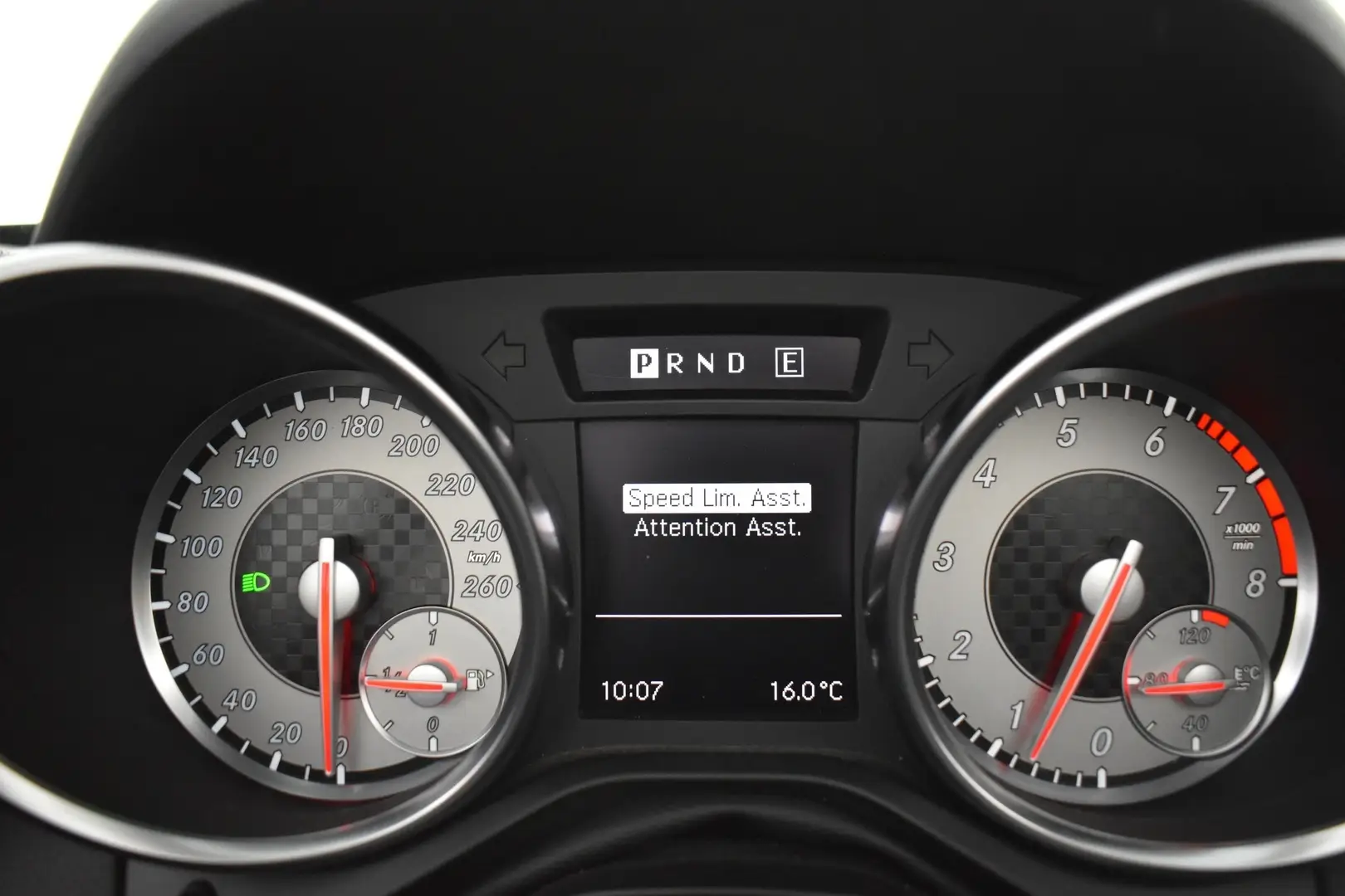 Car Image - Gi9DydiPqVJMocozvwBhu