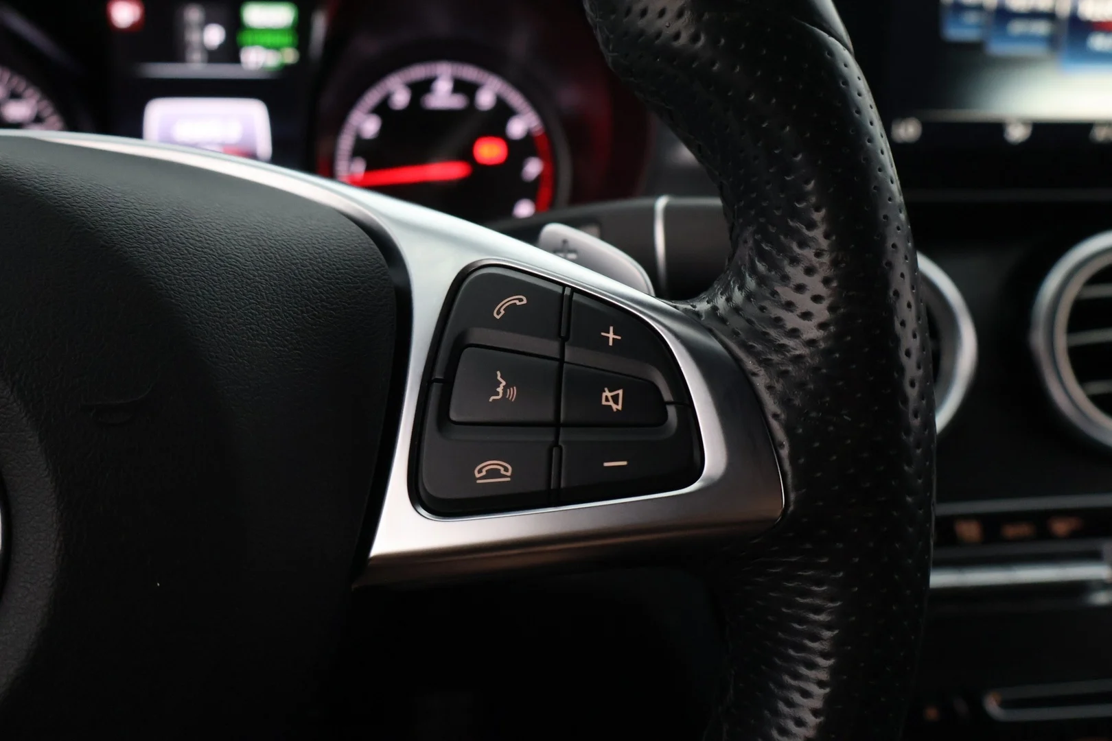 Car Image - 1BcLHmNlrKmNLn8ElUDNk5