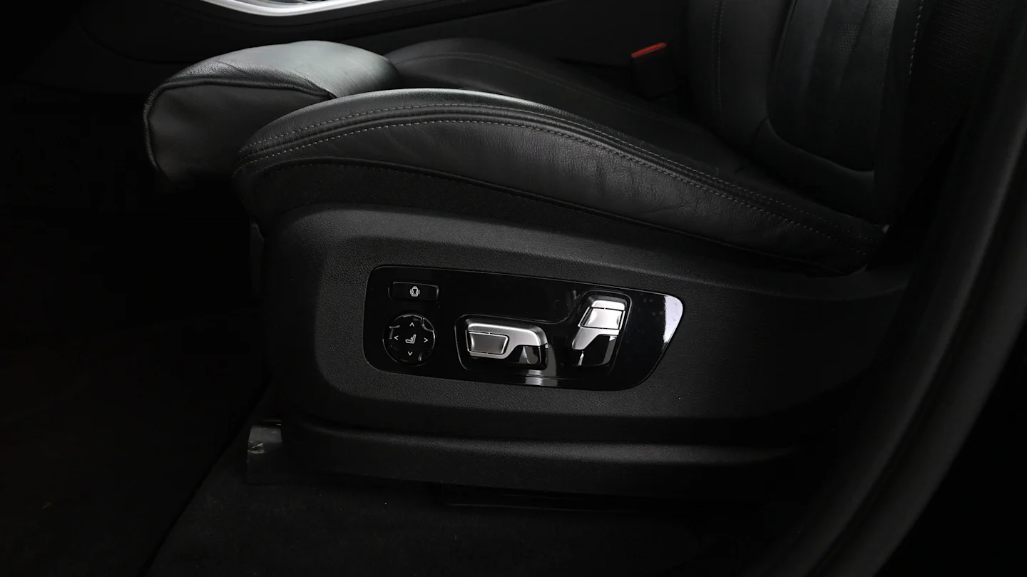 Car Image - 3ijuNtmxH71LSw5yiGF2UD
