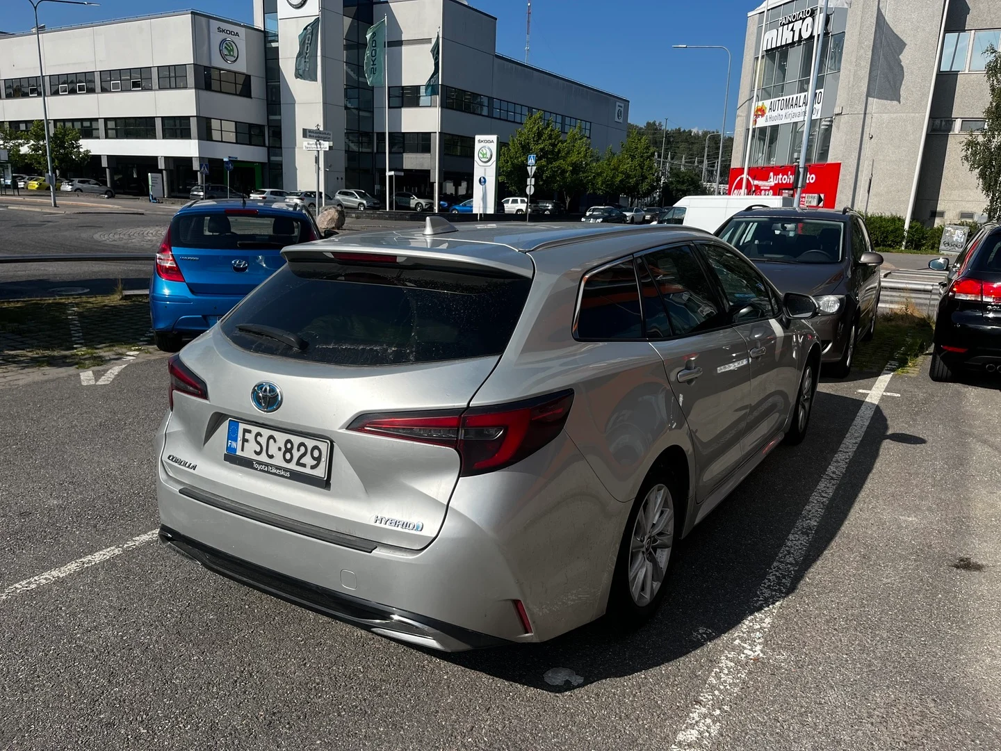 Car Image - 6wRM0DRxQBEN8HXz9qh8rl
