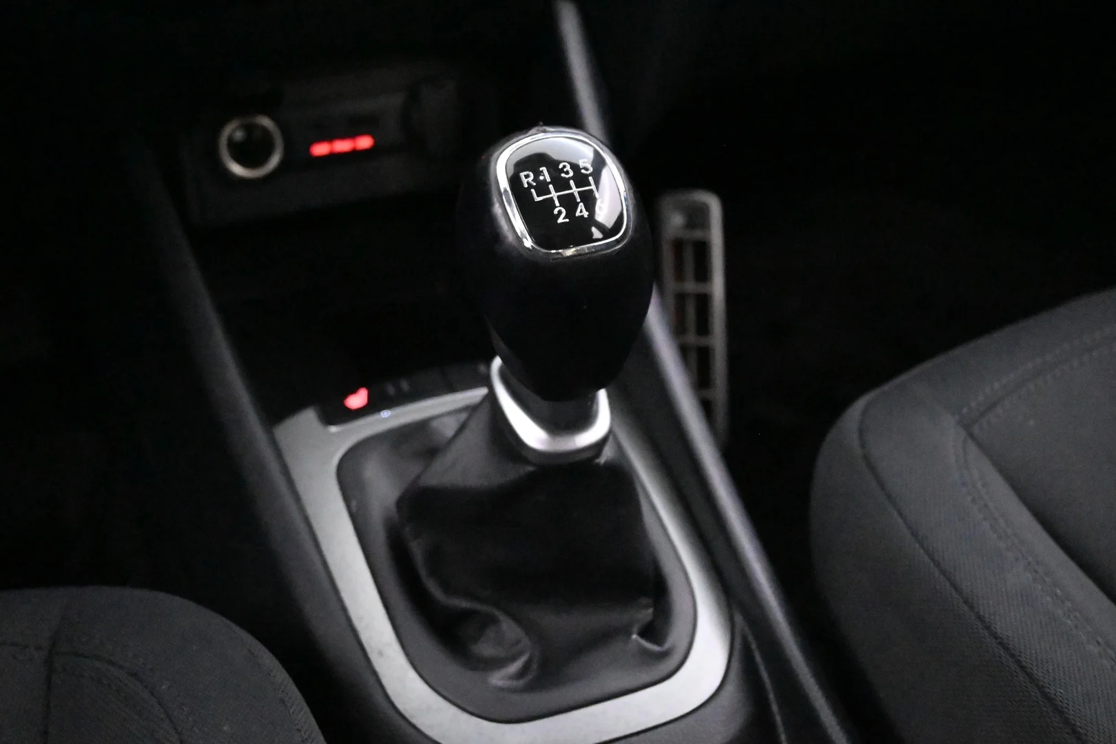 Car Image - 1FuhTaABUAo56wSOex51jI