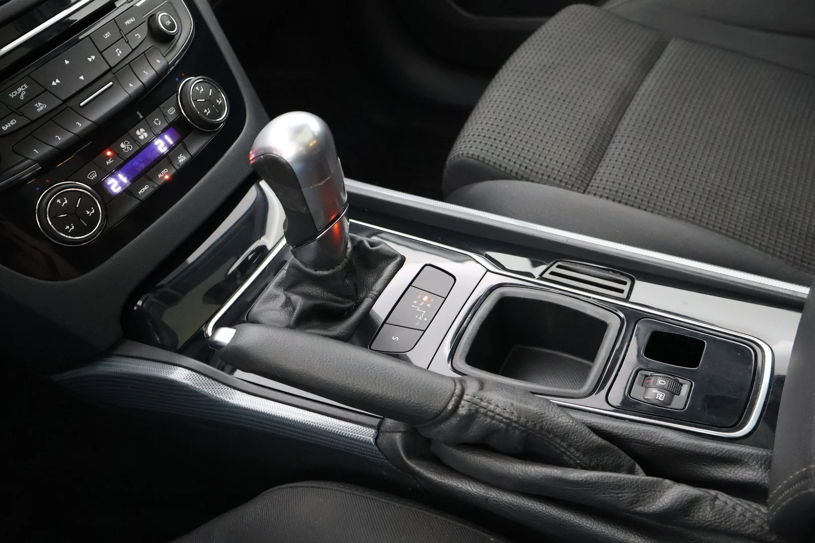 Car Image - 4fyZ1cAwnXog0ZQqGxkvmt
