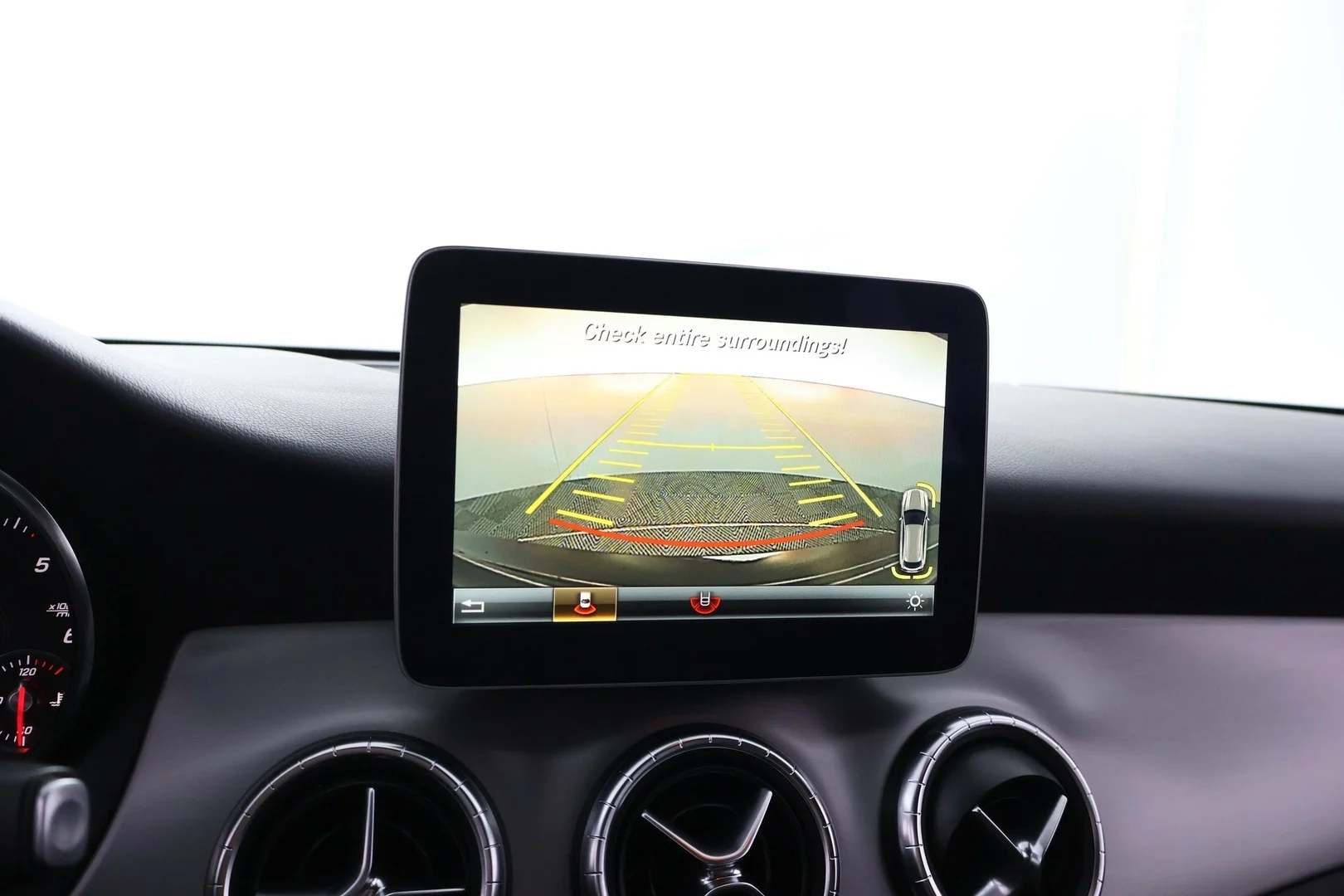 Car Image - 4sfT0wTEpKyYtcRwH9qccb