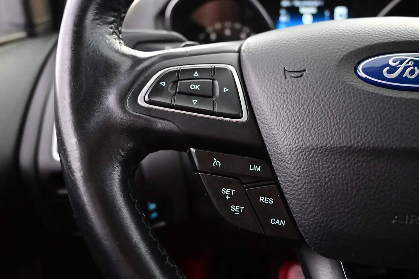 Car Image - 2ZD2vJ6o8XpgMciGWJkcWL