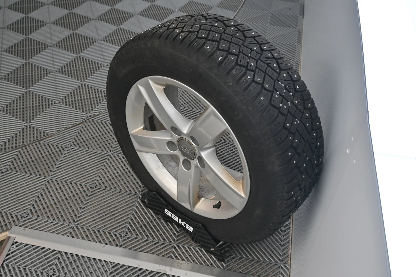 Car Image - IKafKCqk2gRkd0hssUMUs