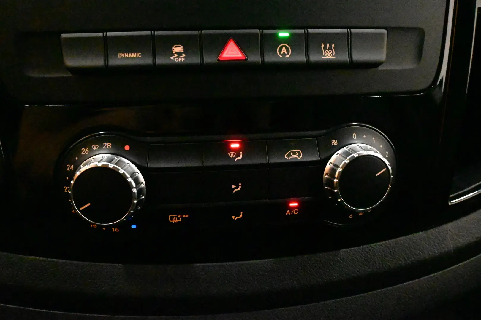 Car Image - 6e12SwmDnWu769yUGCYequ